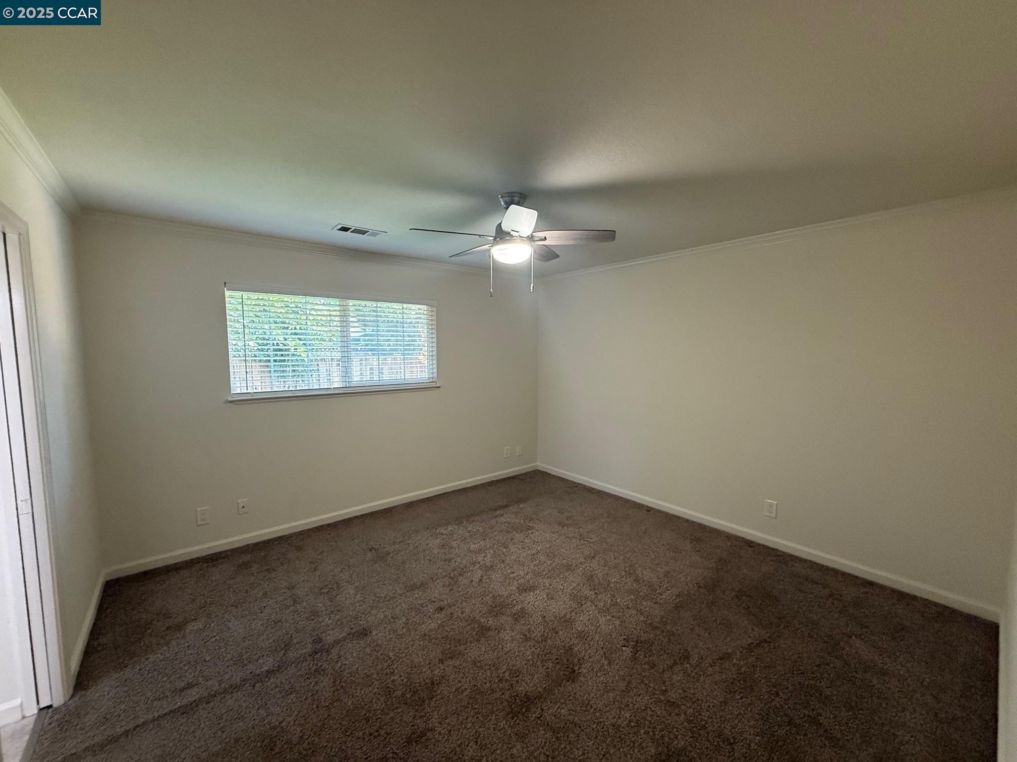 Detail Gallery Image 10 of 15 For 1049 Miranda Way, Livermore,  CA 94550 - 3 Beds | 2 Baths
