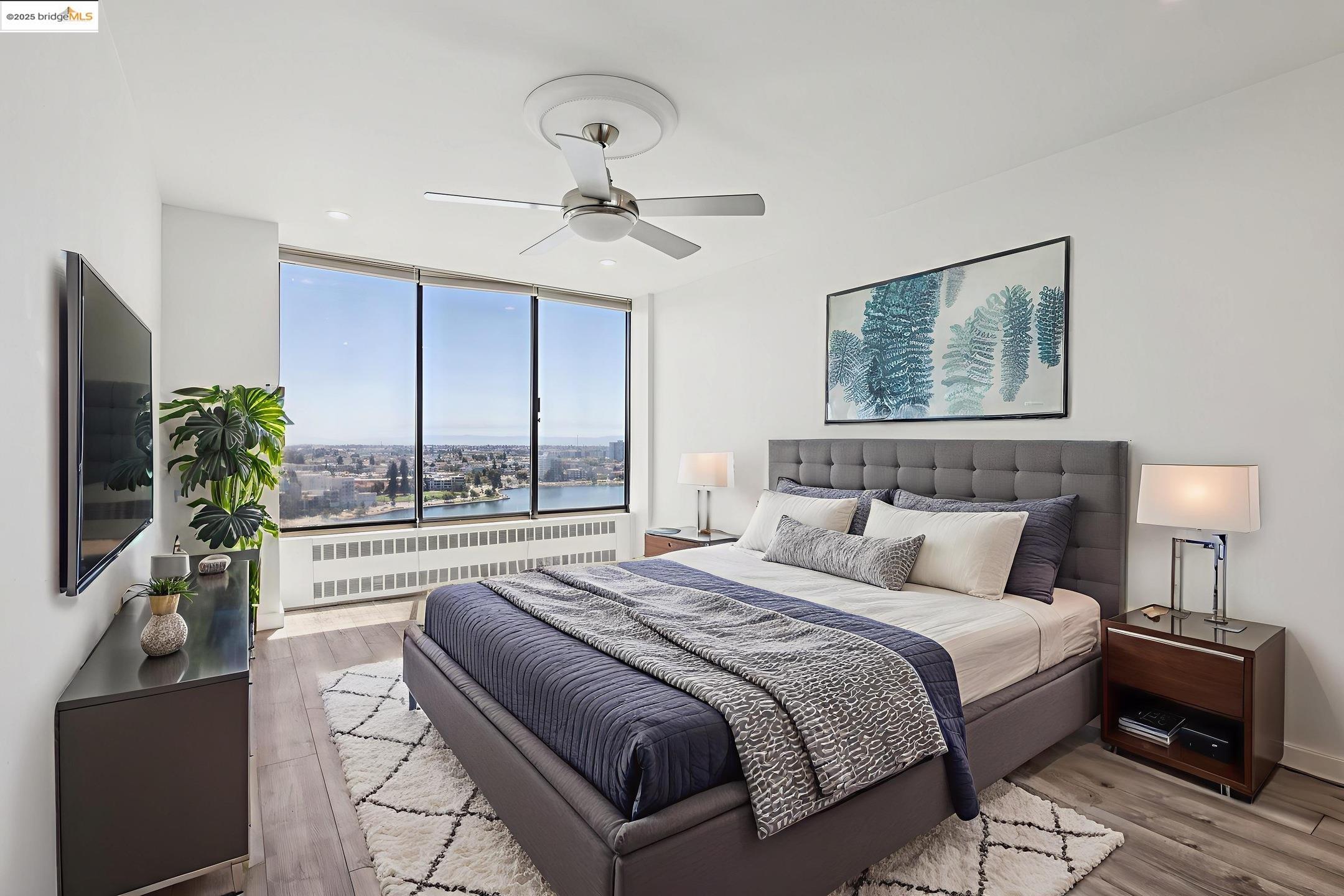 Detail Gallery Image 8 of 13 For 565 Bellevue Ave #1708,  Oakland,  CA 94610 - 1 Beds | 2 Baths