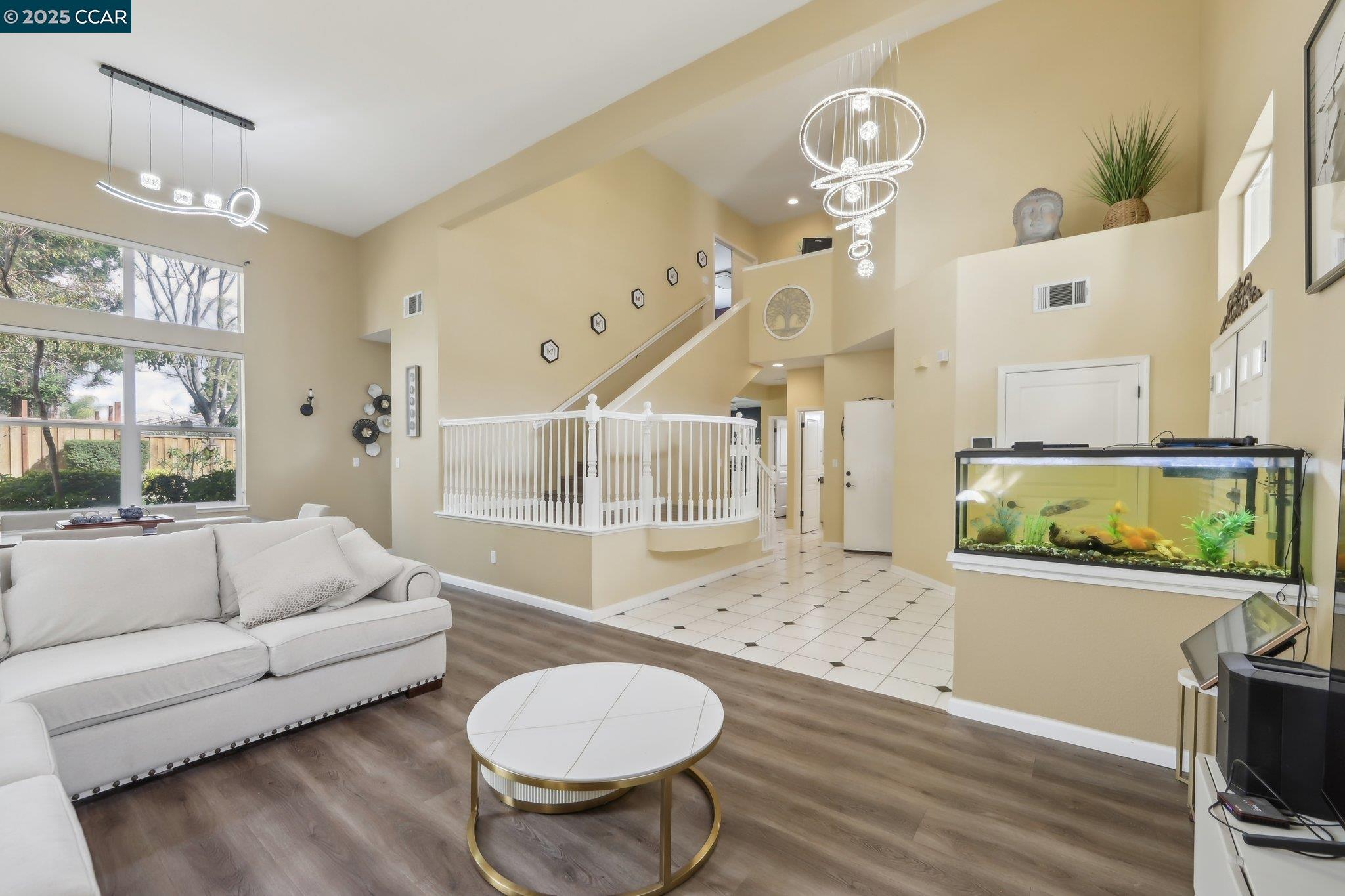 Detail Gallery Image 5 of 45 For 5004 Star Mine Way, Antioch,  CA 94531 - 5 Beds | 3 Baths