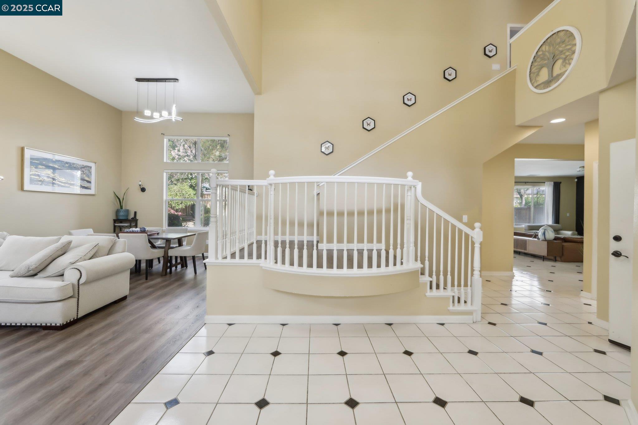 Detail Gallery Image 9 of 45 For 5004 Star Mine Way, Antioch,  CA 94531 - 5 Beds | 3 Baths