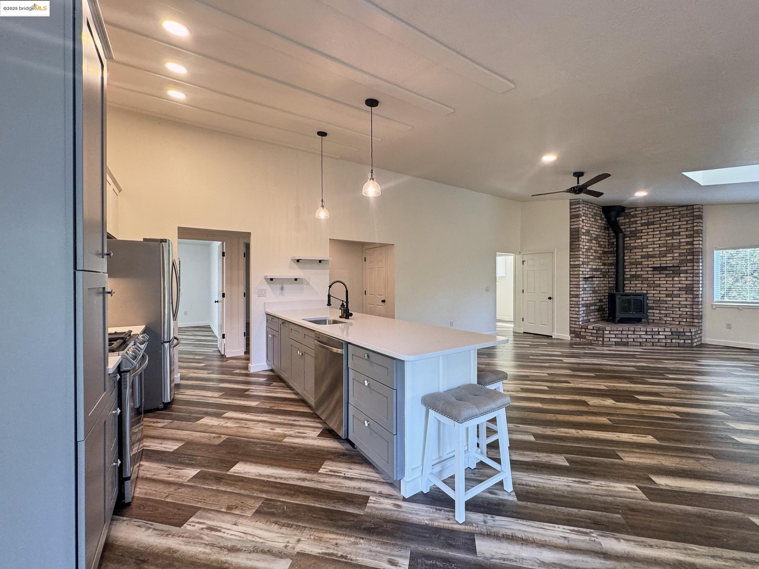 Detail Gallery Image 9 of 50 For 19080 Tiffeni Drive, Twain Harte,  CA 95383 - 3 Beds | 2 Baths