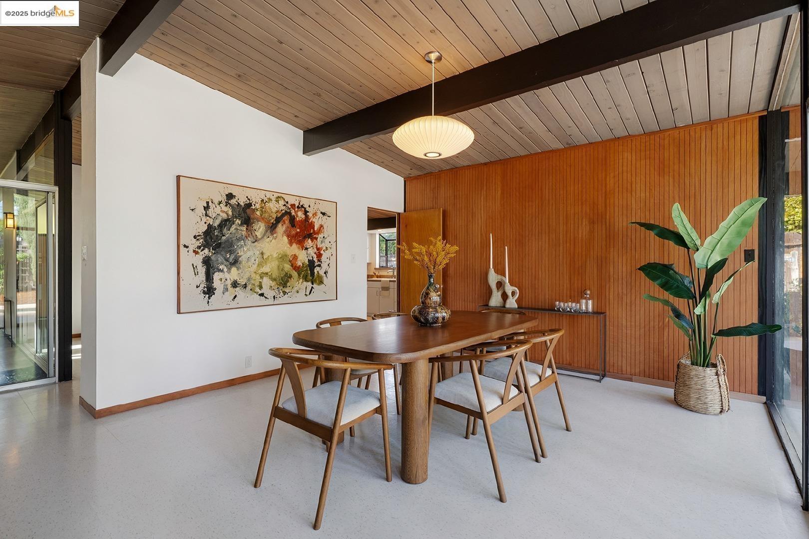 Detail Gallery Image 16 of 60 For 4020 Salem St, Concord,  CA 94521 - 4 Beds | 2 Baths
