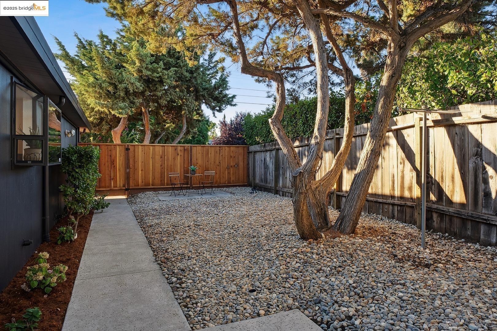 Detail Gallery Image 24 of 60 For 4020 Salem St, Concord,  CA 94521 - 4 Beds | 2 Baths