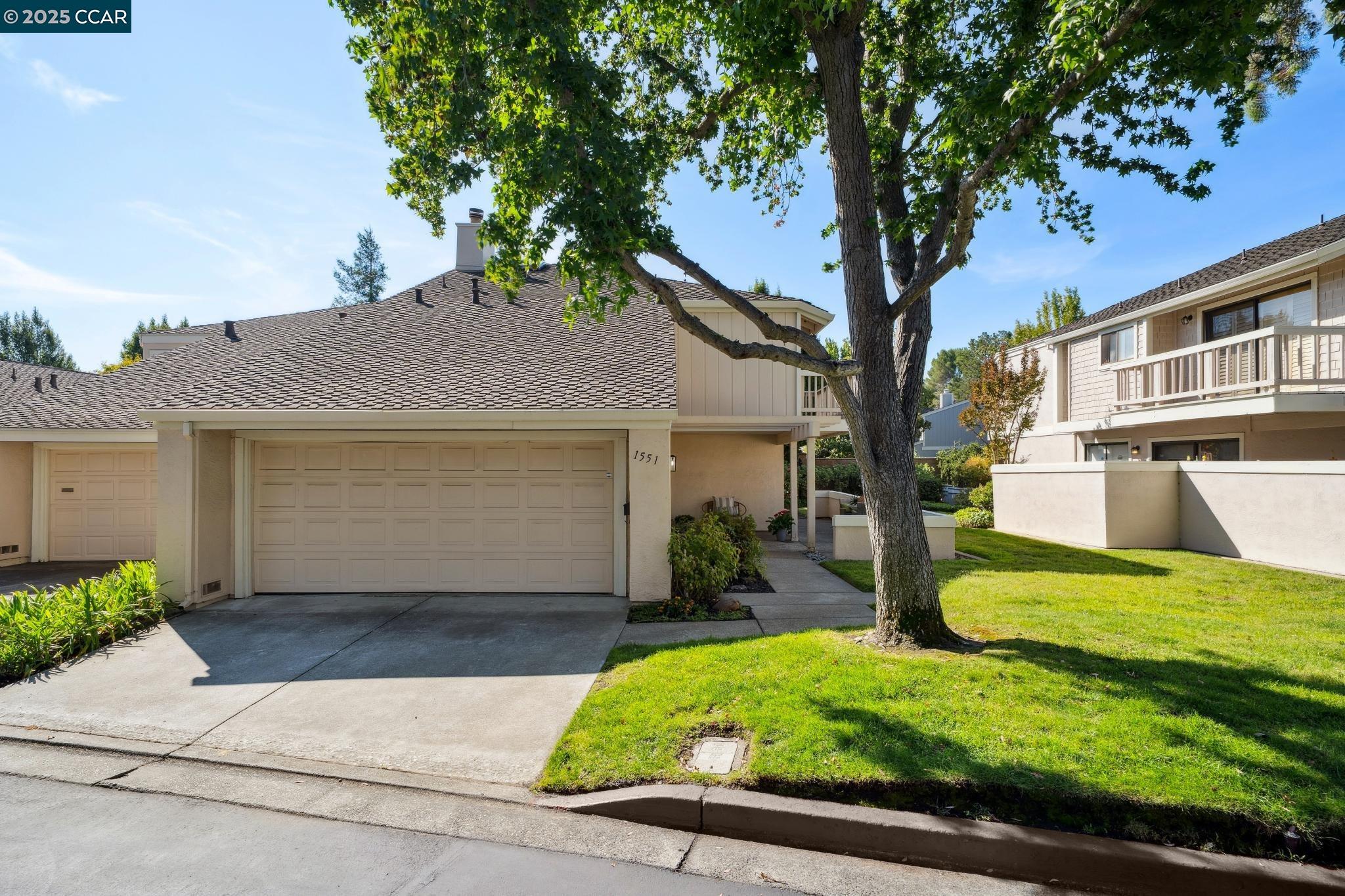 MLS: 41109881 Condo For Sale