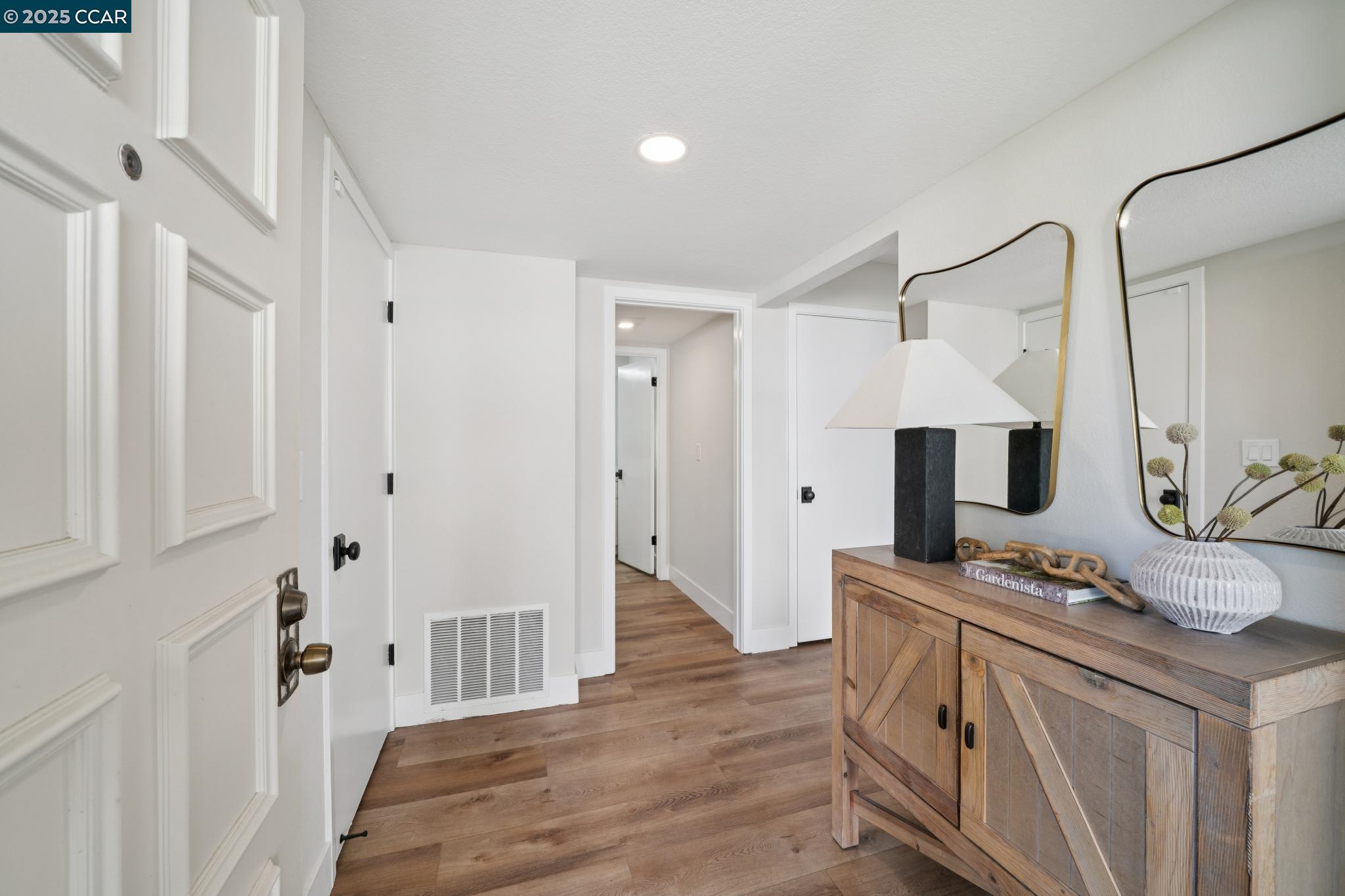 Photo #10: 41109881 Listing: Photo #10