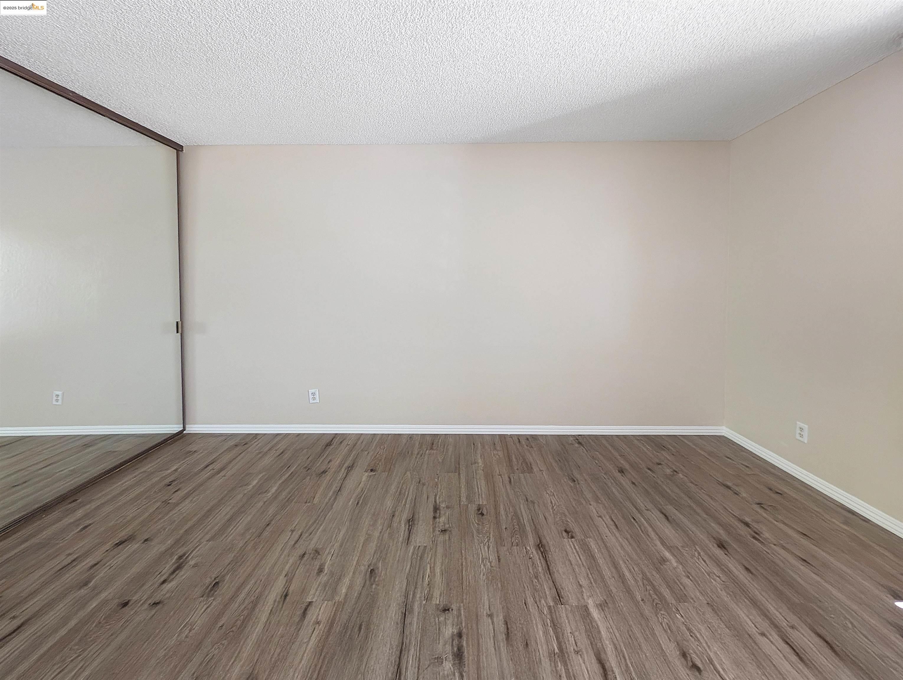 Detail Gallery Image 15 of 27 For 1457 N Camino Alto #214,  Vallejo,  CA 94589 - 1 Beds | 1 Baths