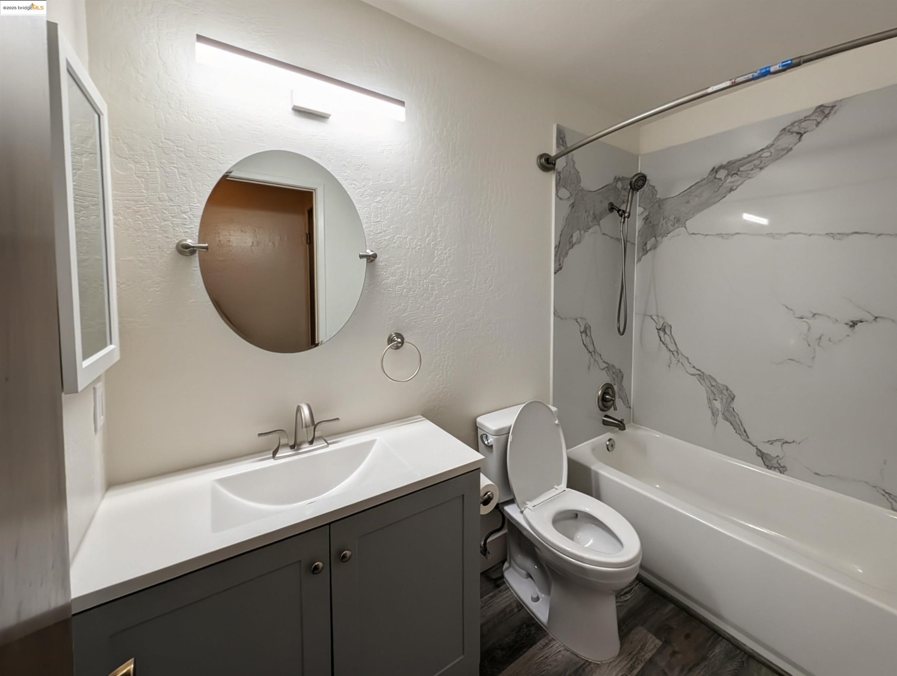 Detail Gallery Image 17 of 27 For 1457 N Camino Alto #214,  Vallejo,  CA 94589 - 1 Beds | 1 Baths