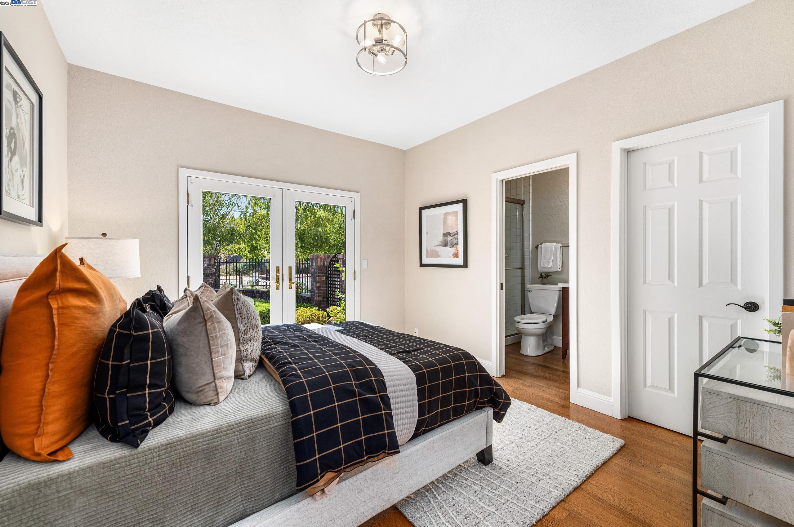 Detail Gallery Image 35 of 60 For 1398 Benedict Ct, Pleasanton,  CA 94566 - 6 Beds | 5/1 Baths