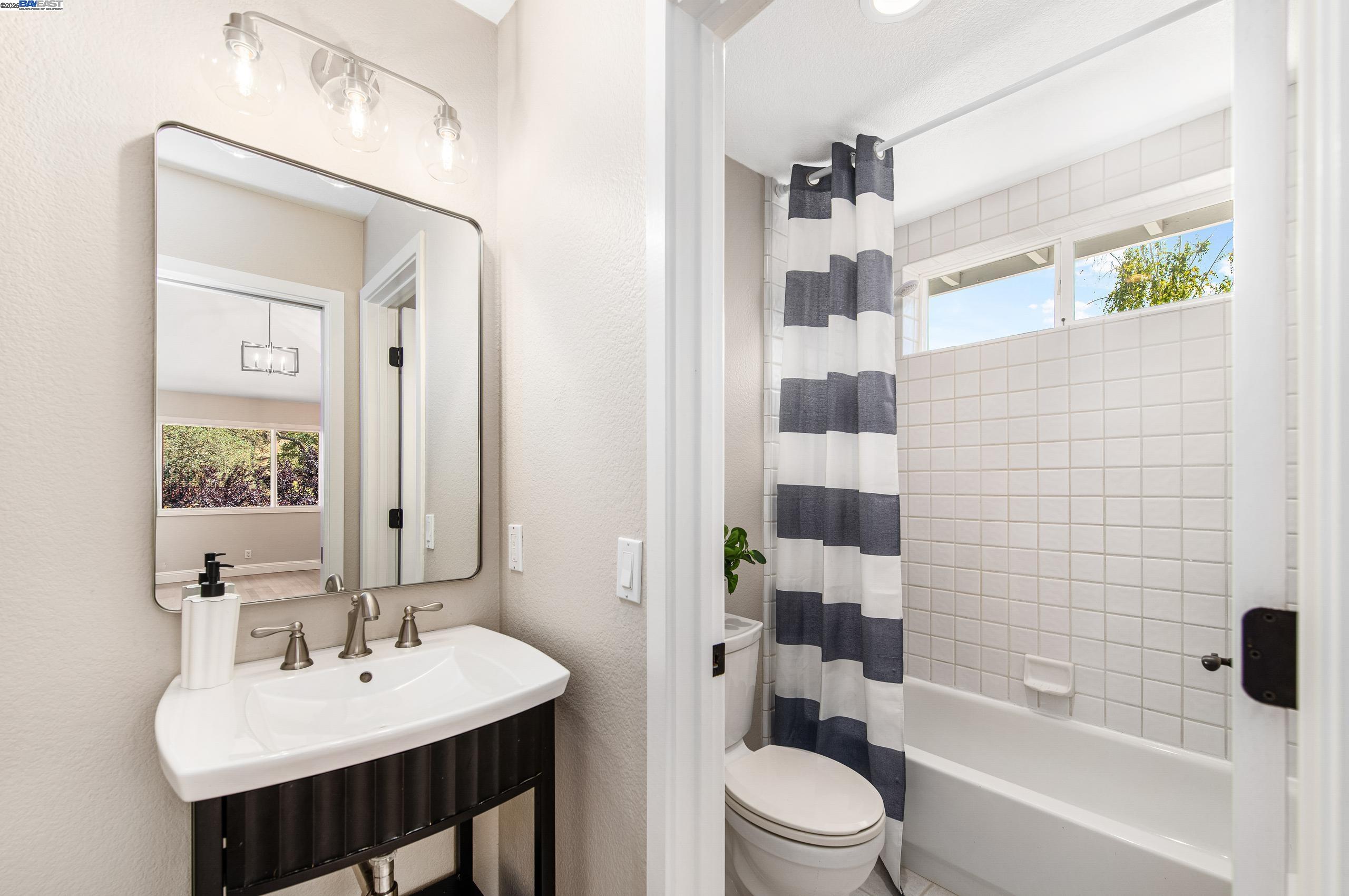 Detail Gallery Image 49 of 60 For 1398 Benedict Ct, Pleasanton,  CA 94566 - 6 Beds | 5/1 Baths