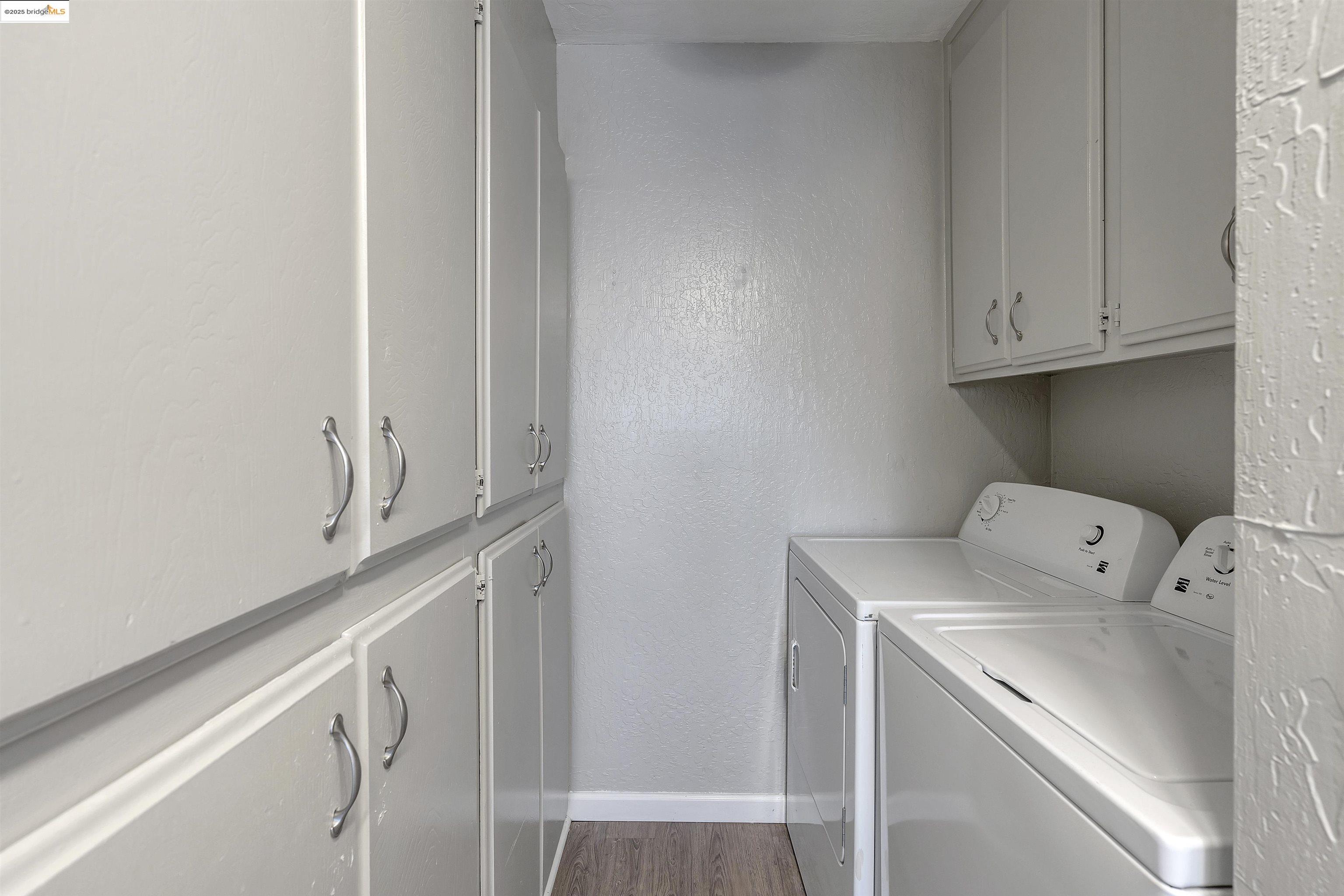 Detail Gallery Image 10 of 22 For 484 Corcoran Ave #2,  Vallejo,  CA 94589 - 2 Beds | 1/1 Baths
