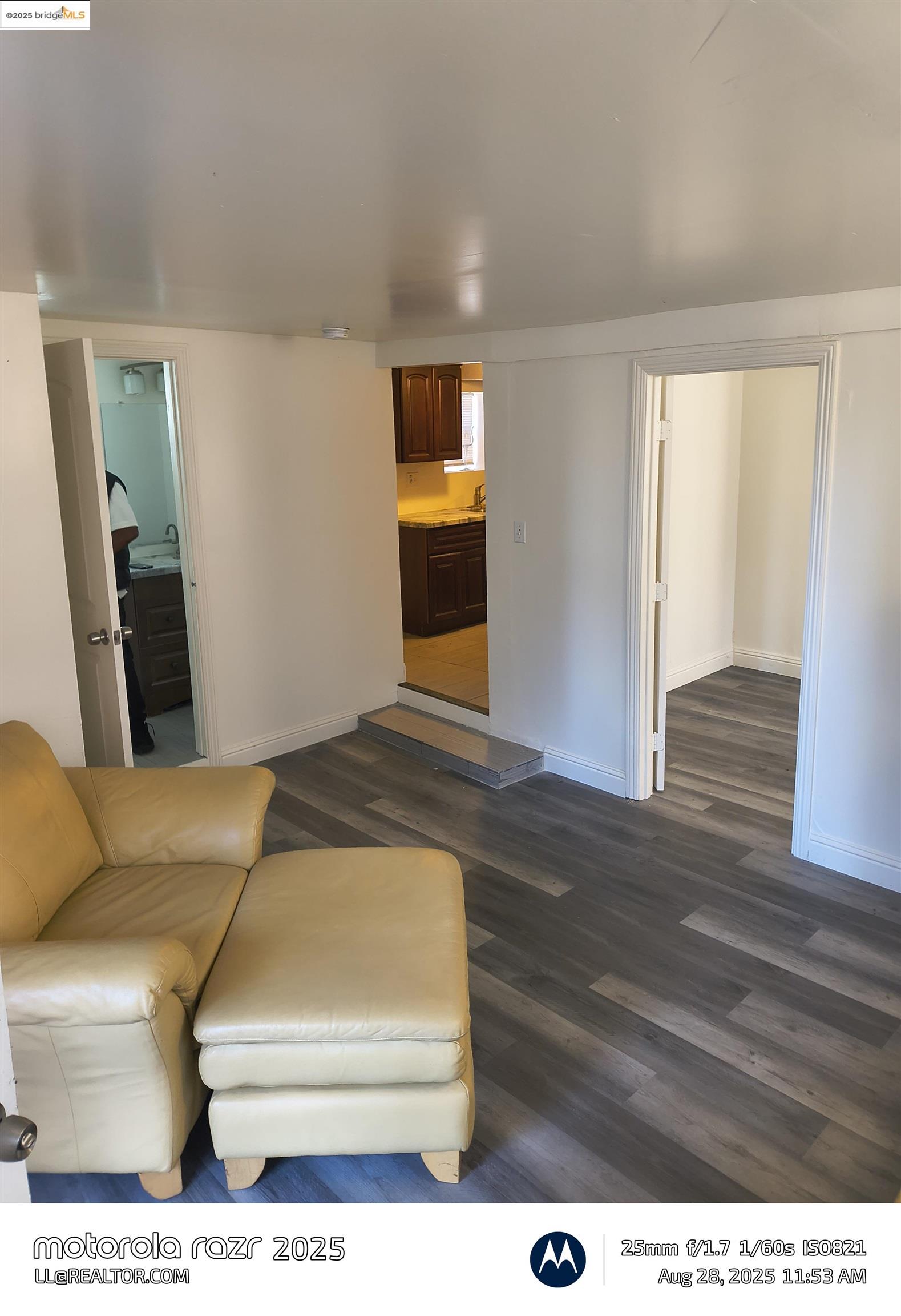 Detail Gallery Image 18 of 39 For 2820 Linden St, Oakland,  CA 94601 - 1 Beds | 1 Baths