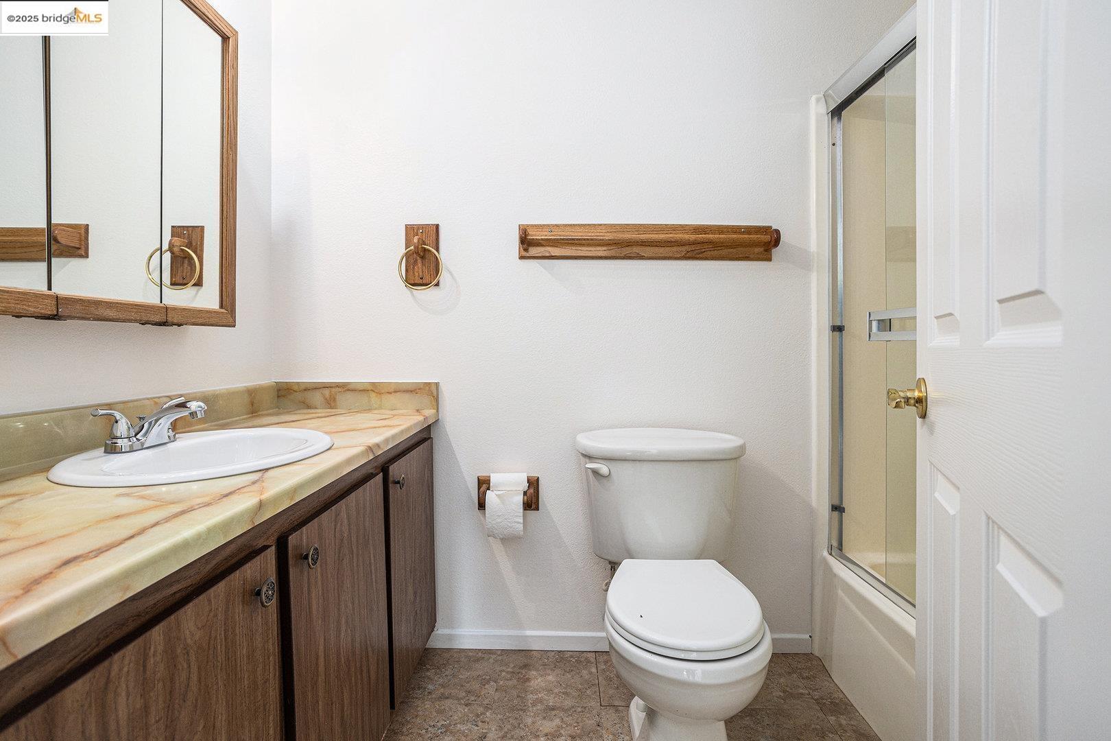 Detail Gallery Image 18 of 27 For 1916 Gamay Dr, Oakley,  CA 94561 - 3 Beds | 2 Baths