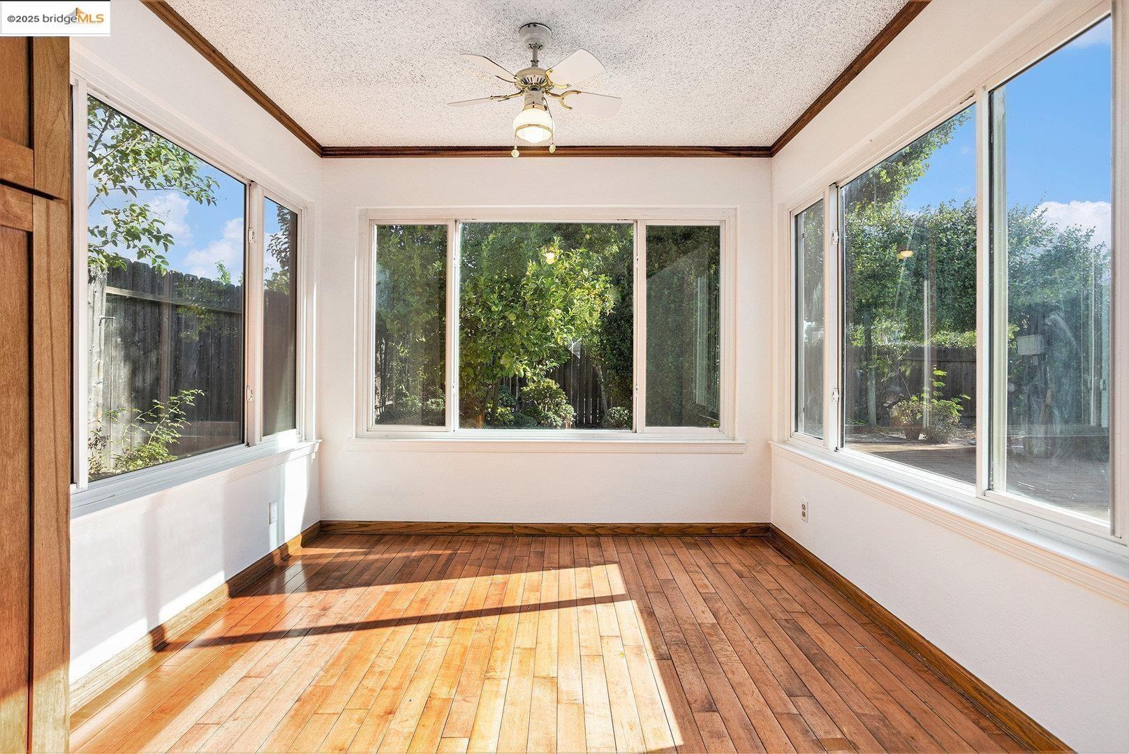 Detail Gallery Image 5 of 27 For 1916 Gamay Dr, Oakley,  CA 94561 - 3 Beds | 2 Baths