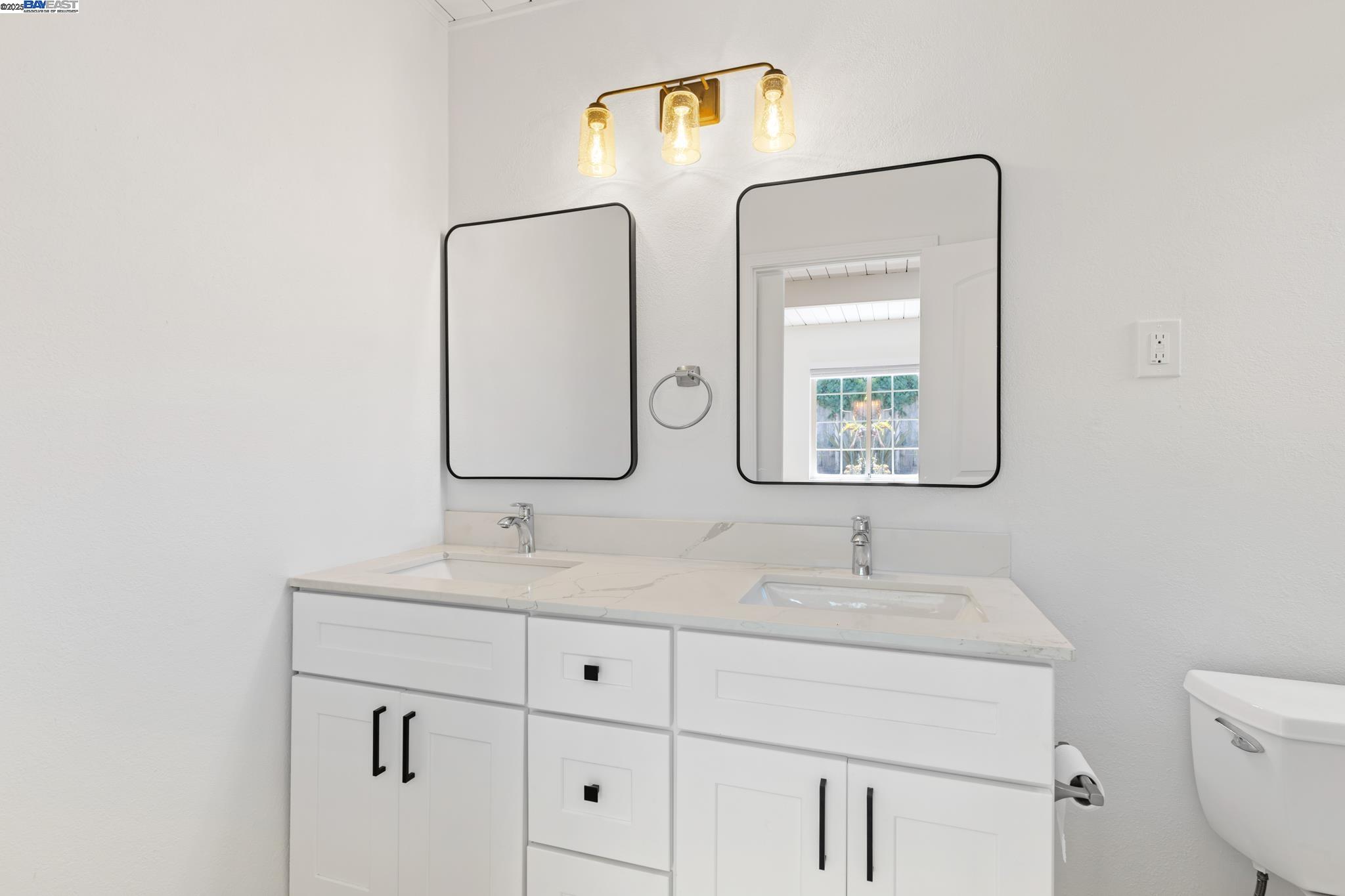 Detail Gallery Image 19 of 34 For 3122 Groom Dr, Richmond,  CA 94806 - 4 Beds | 2 Baths