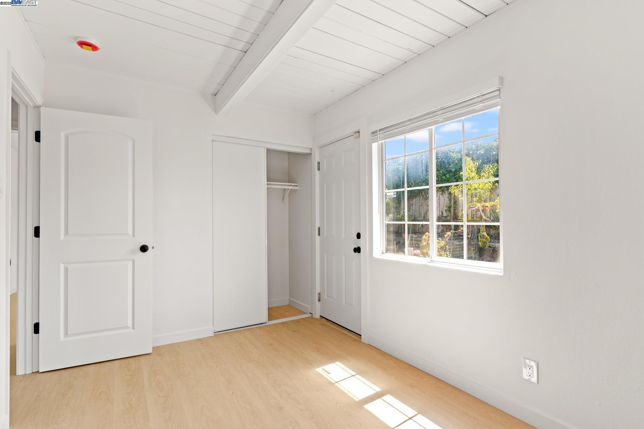 Detail Gallery Image 26 of 34 For 3122 Groom Dr, Richmond,  CA 94806 - 4 Beds | 2 Baths