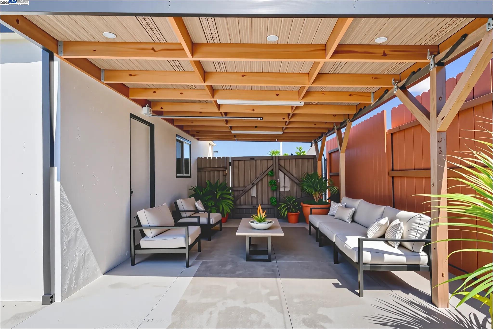 Detail Gallery Image 29 of 34 For 3122 Groom Dr, Richmond,  CA 94806 - 4 Beds | 2 Baths