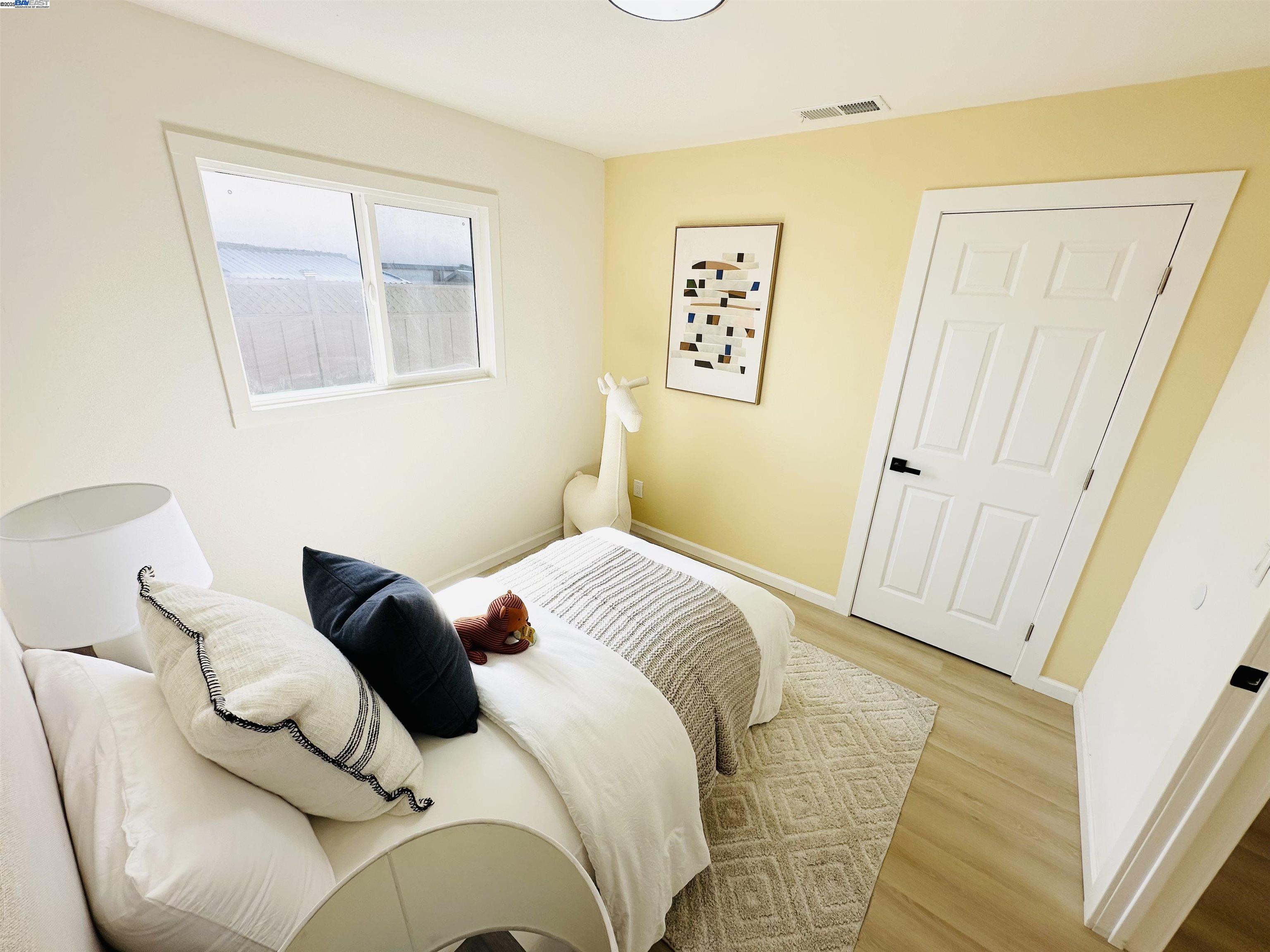 Detail Gallery Image 14 of 24 For 2262 Bermuda Ave, San Leandro,  CA 94577 - 3 Beds | 2 Baths