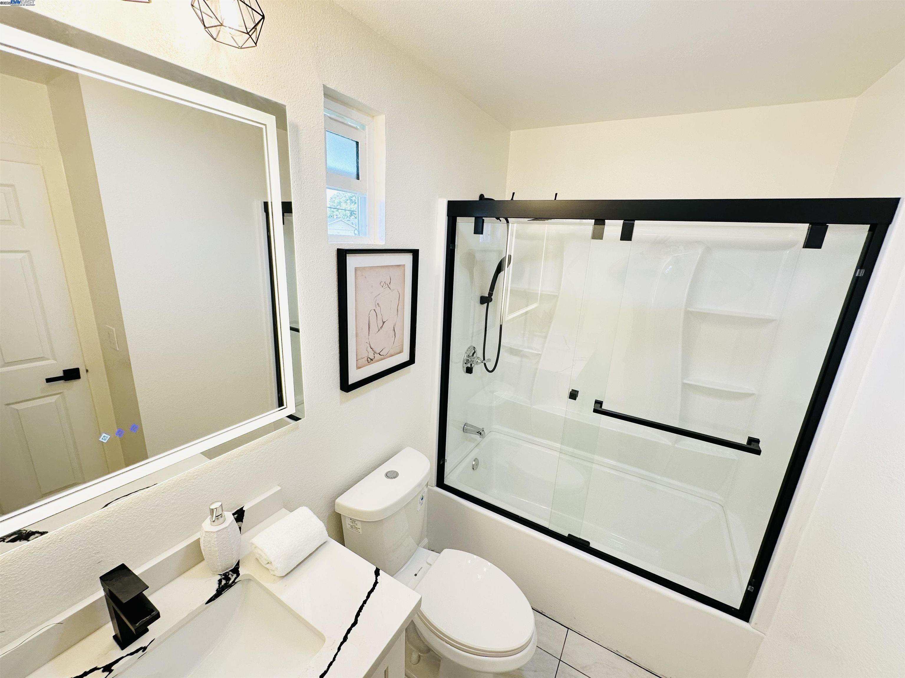 Detail Gallery Image 17 of 24 For 2262 Bermuda Ave, San Leandro,  CA 94577 - 3 Beds | 2 Baths