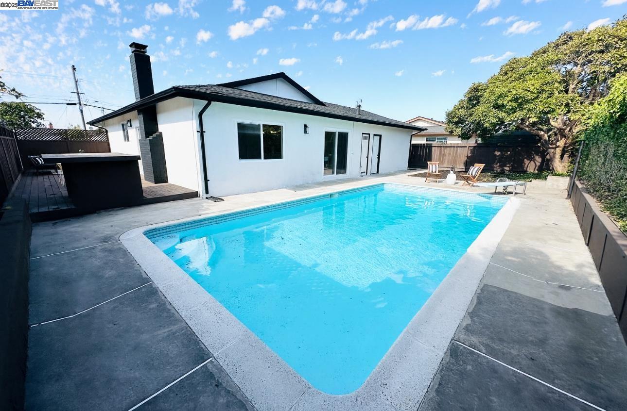 Detail Gallery Image 20 of 24 For 2262 Bermuda Ave, San Leandro,  CA 94577 - 3 Beds | 2 Baths