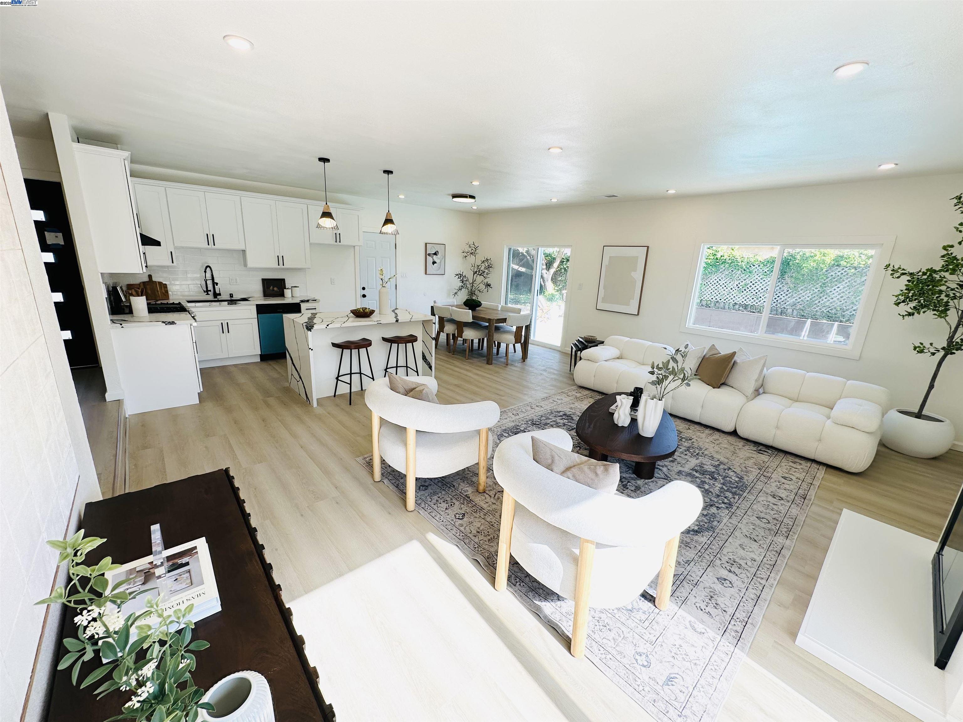 Detail Gallery Image 4 of 24 For 2262 Bermuda Ave, San Leandro,  CA 94577 - 3 Beds | 2 Baths