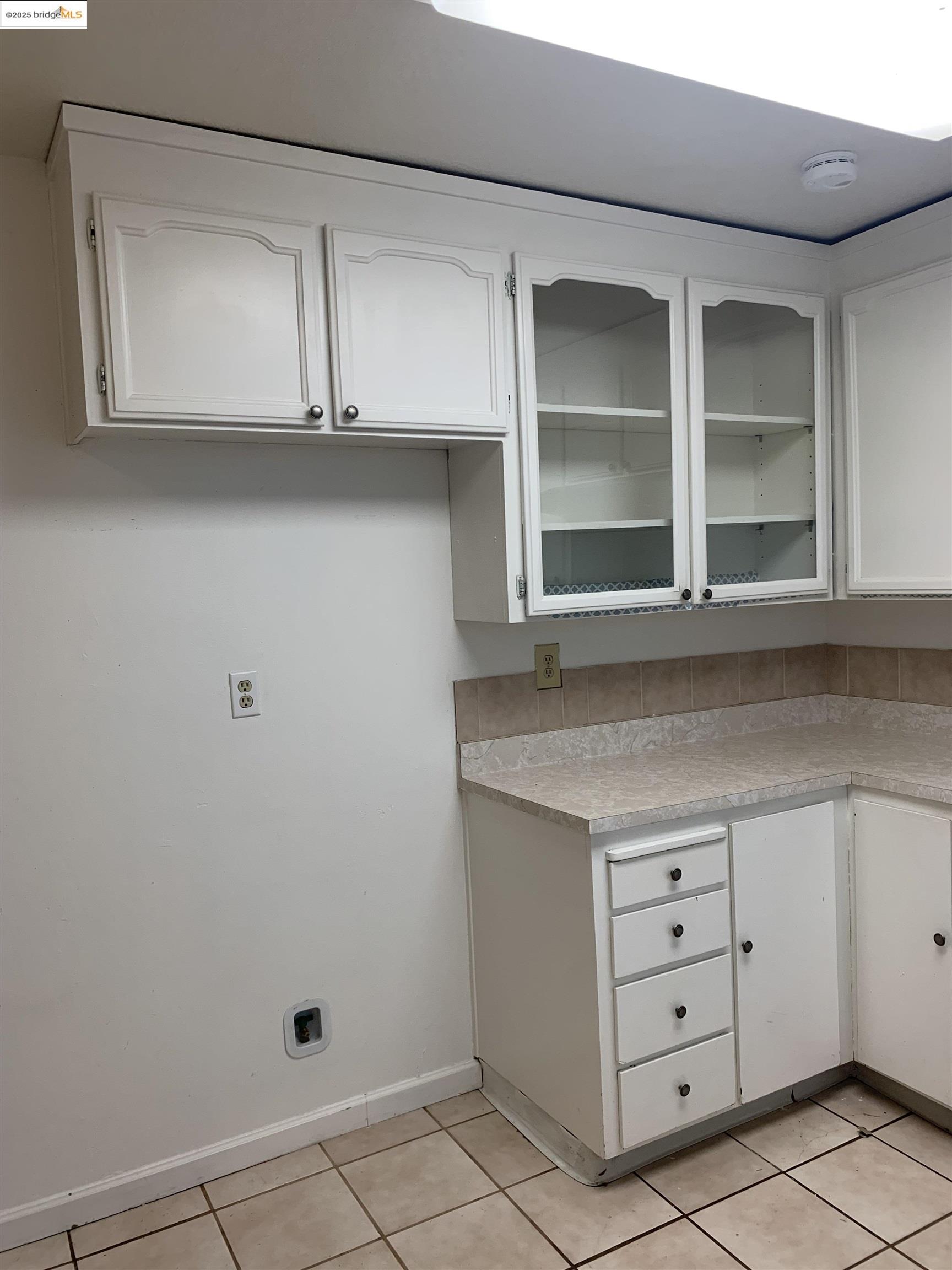 Detail Gallery Image 4 of 18 For Cedar Ct, Antioch,  CA 94509 - 3 Beds | 2 Baths