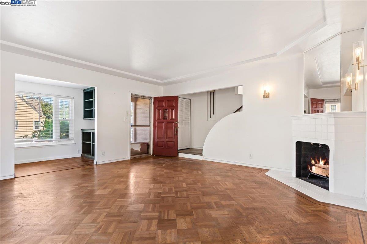 Detail Gallery Image 13 of 33 For 137 Viewmont Ave, Vallejo,  CA 94590 - 2 Beds | 1/1 Baths