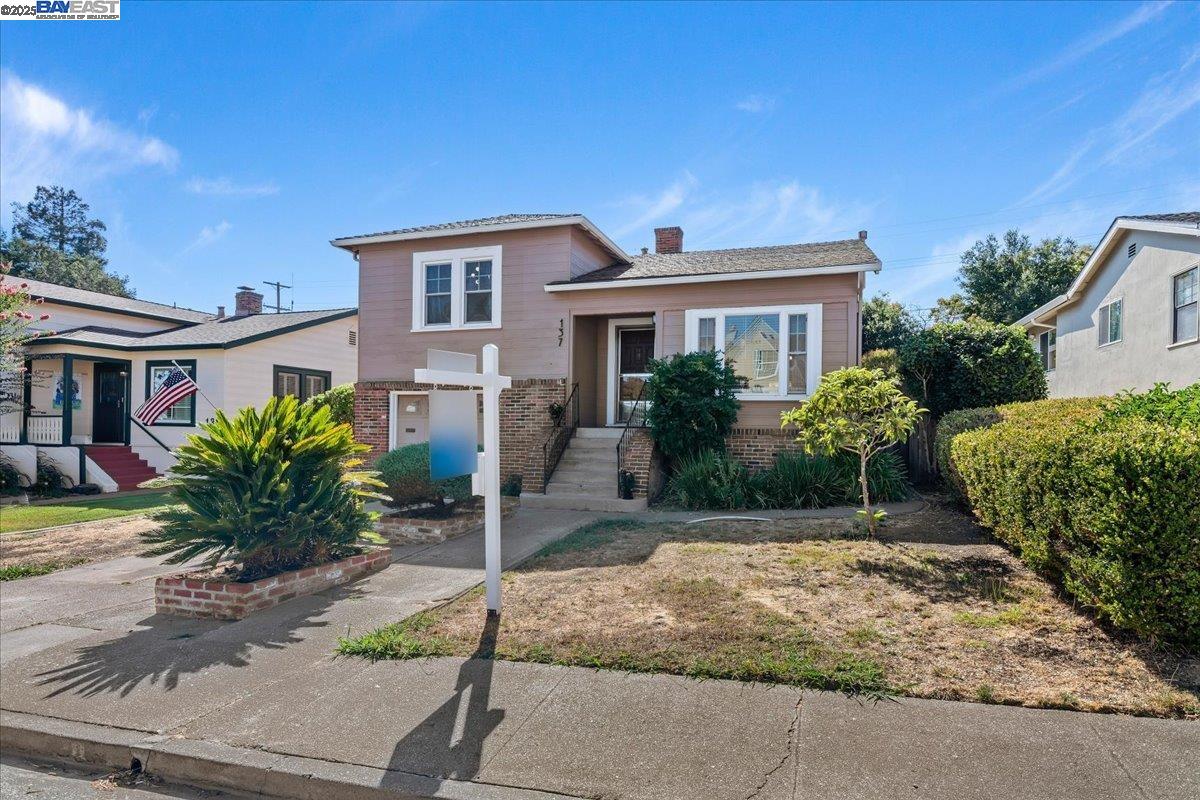 Detail Gallery Image 19 of 33 For 137 Viewmont Ave, Vallejo,  CA 94590 - 2 Beds | 1/1 Baths