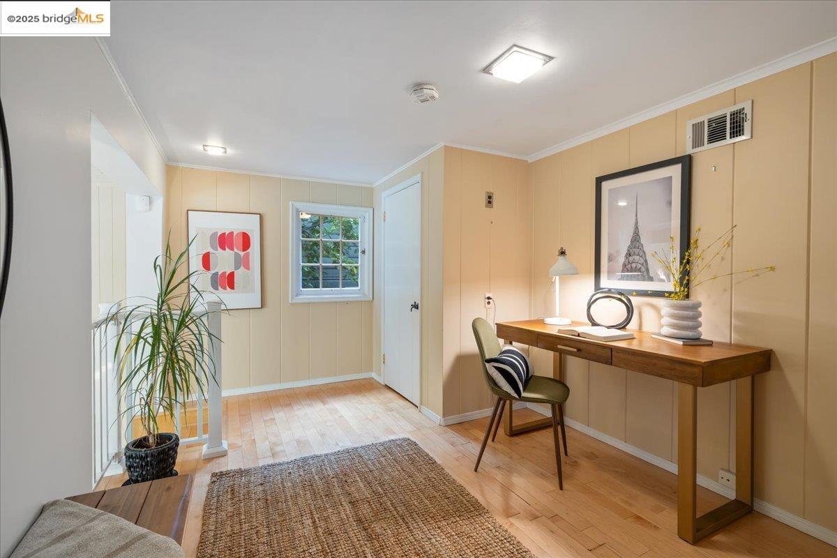 Detail Gallery Image 41 of 60 For 4401 Harbord Dr, Oakland,  CA 94618 - 4 Beds | 2/1 Baths