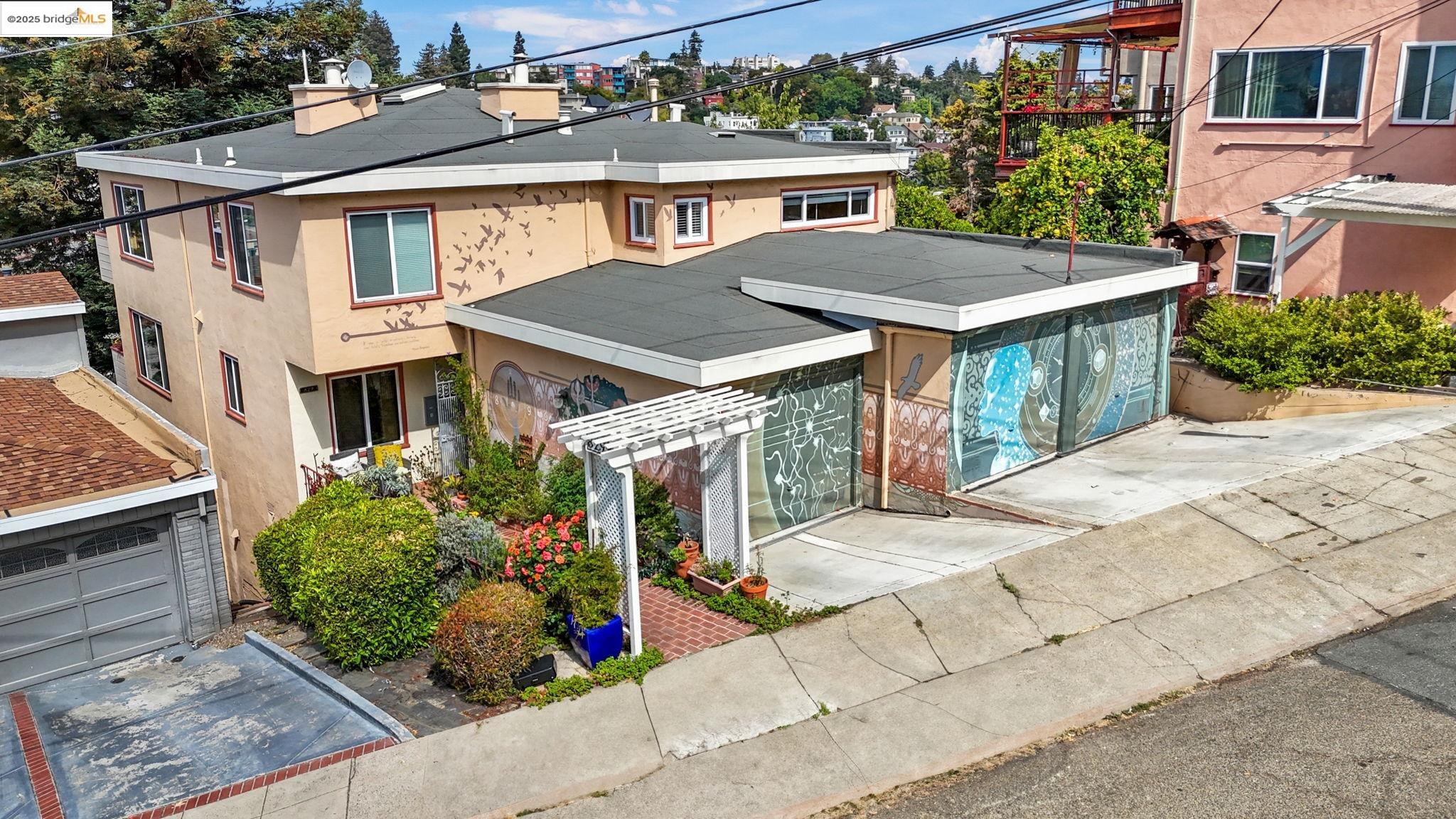 Detail Gallery Image 14 of 19 For 829 Vermont St, Oakland,  CA 94610 - – Beds | – Baths