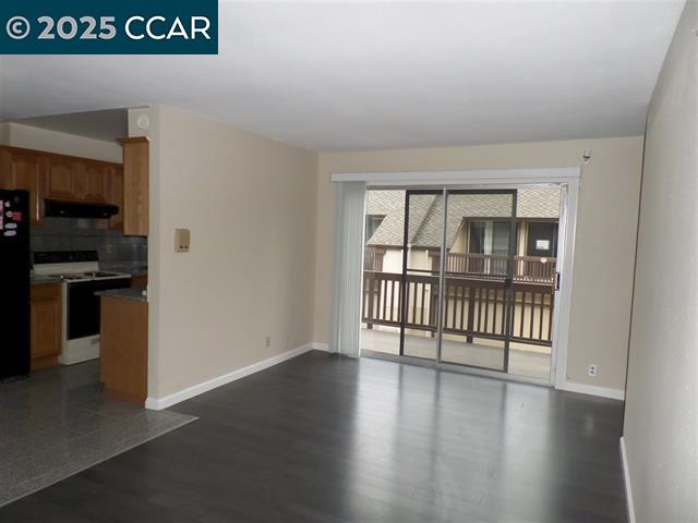 Detail Gallery Image 3 of 12 For 1774 Gazelle Way, Hayward,  CA 94541 - 2 Beds | 2 Baths