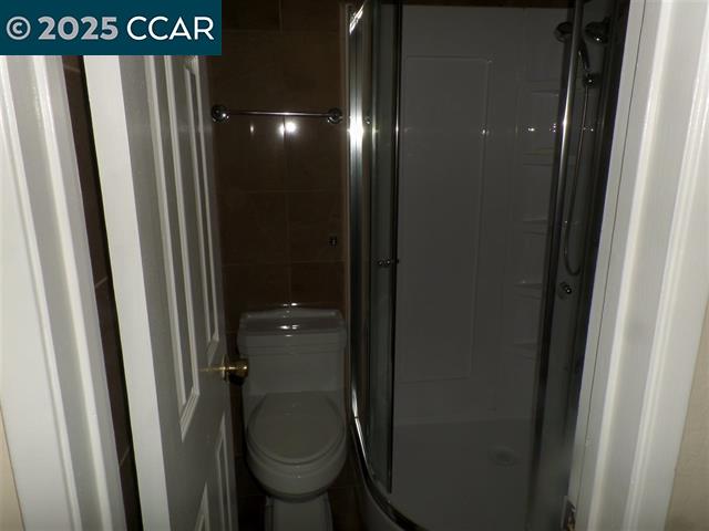 Detail Gallery Image 8 of 12 For 1774 Gazelle Way, Hayward,  CA 94541 - 2 Beds | 2 Baths