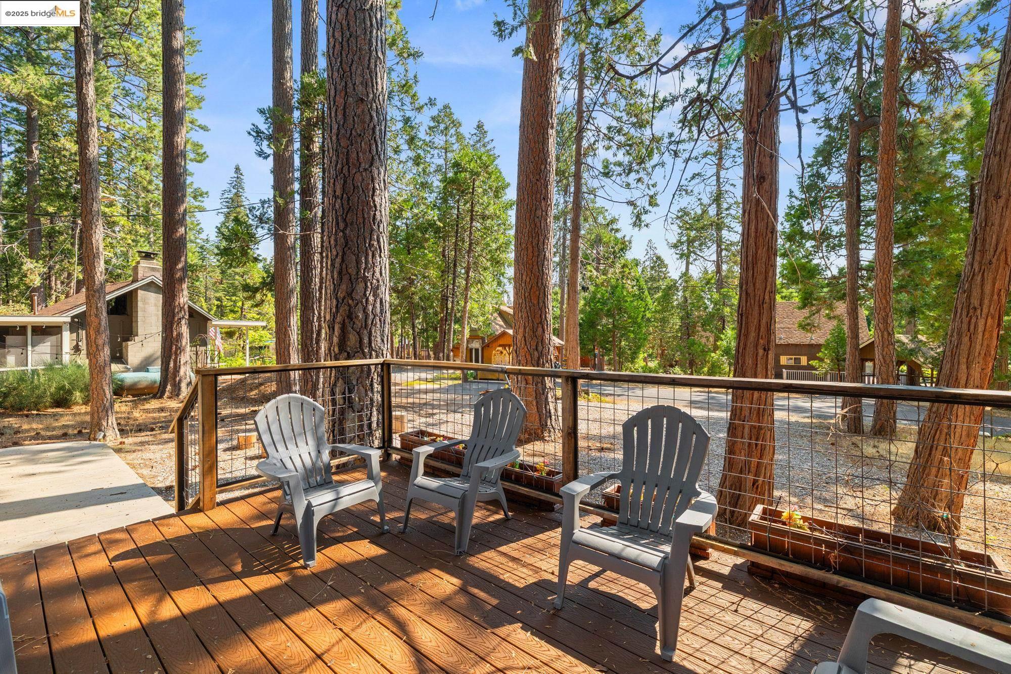 Detail Gallery Image 4 of 37 For 24118 Palapeta Ln, Mi Wuk Village,  CA 95346 - 3 Beds | 2/1 Baths