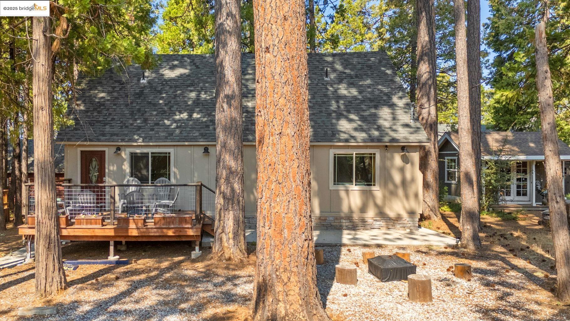 Detail Gallery Image 5 of 37 For 24118 Palapeta Ln, Mi Wuk Village,  CA 95346 - 3 Beds | 2/1 Baths
