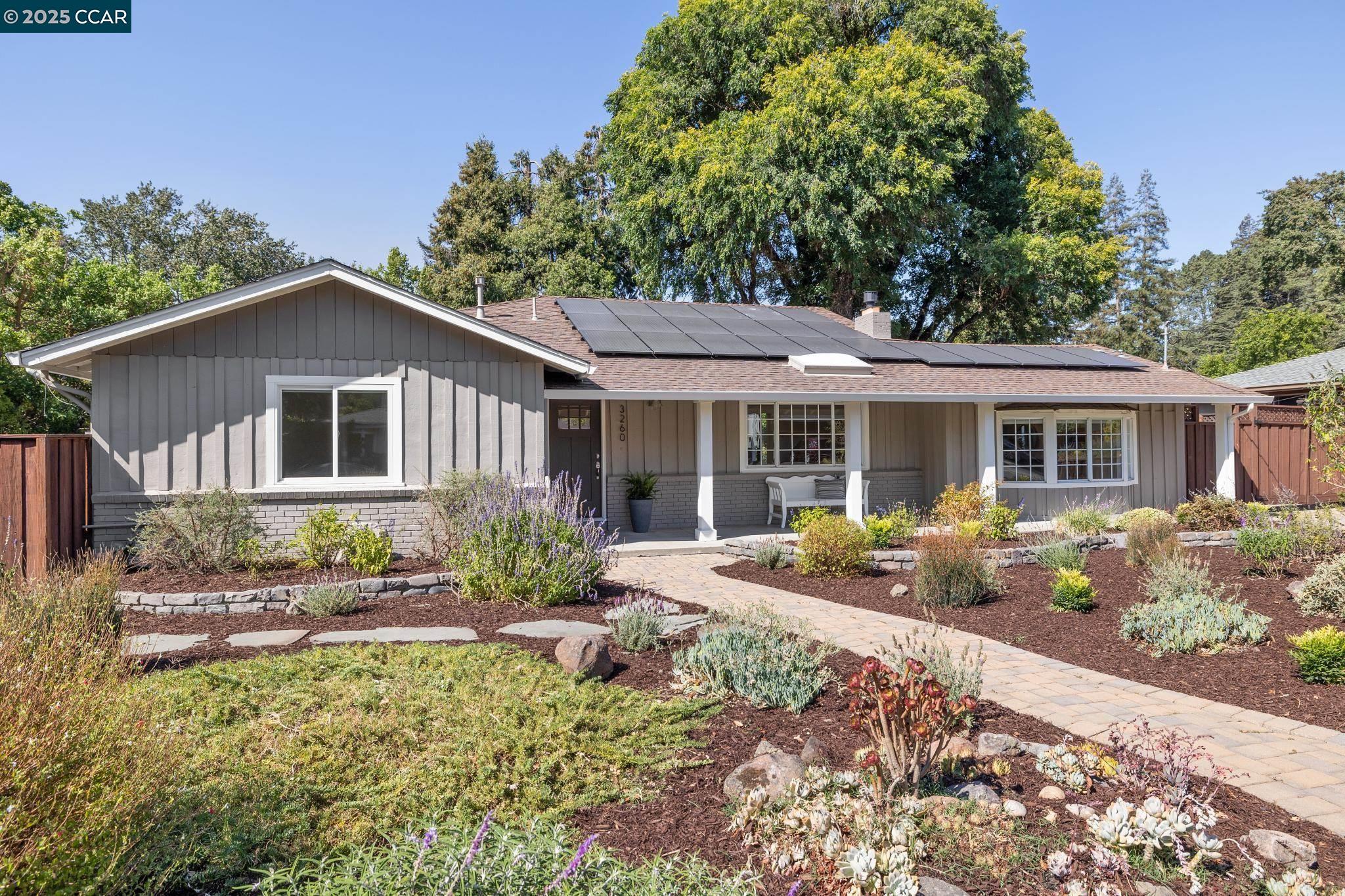 Detail Gallery Image 2 of 51 For 3260 Rohrer Drive, Lafayette,  CA 94549-5640 - 3 Beds | 2 Baths