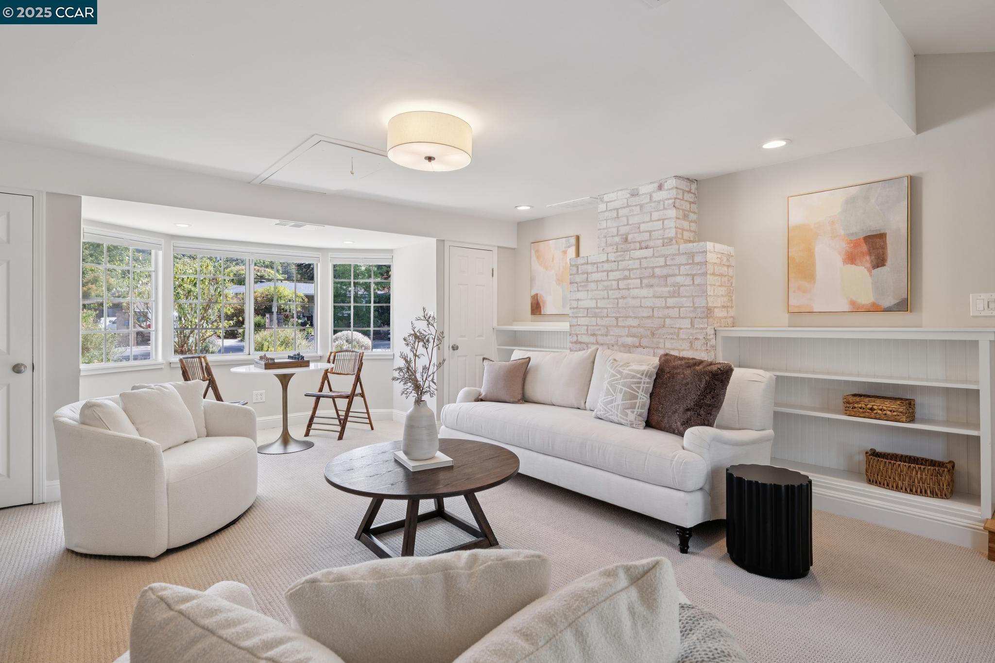 Detail Gallery Image 18 of 51 For 3260 Rohrer Drive, Lafayette,  CA 94549-5640 - 3 Beds | 2 Baths