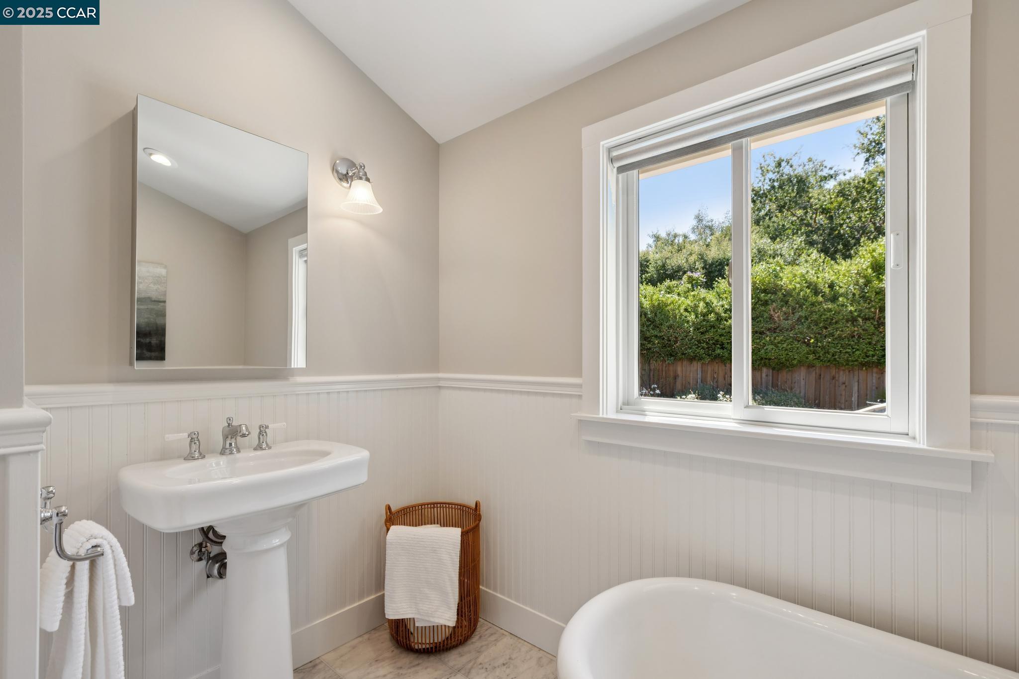 Detail Gallery Image 31 of 51 For 3260 Rohrer Drive, Lafayette,  CA 94549-5640 - 3 Beds | 2 Baths