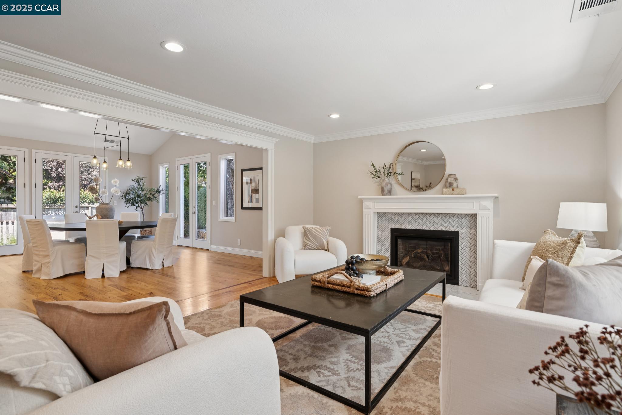 Detail Gallery Image 6 of 51 For 3260 Rohrer Drive, Lafayette,  CA 94549-5640 - 3 Beds | 2 Baths