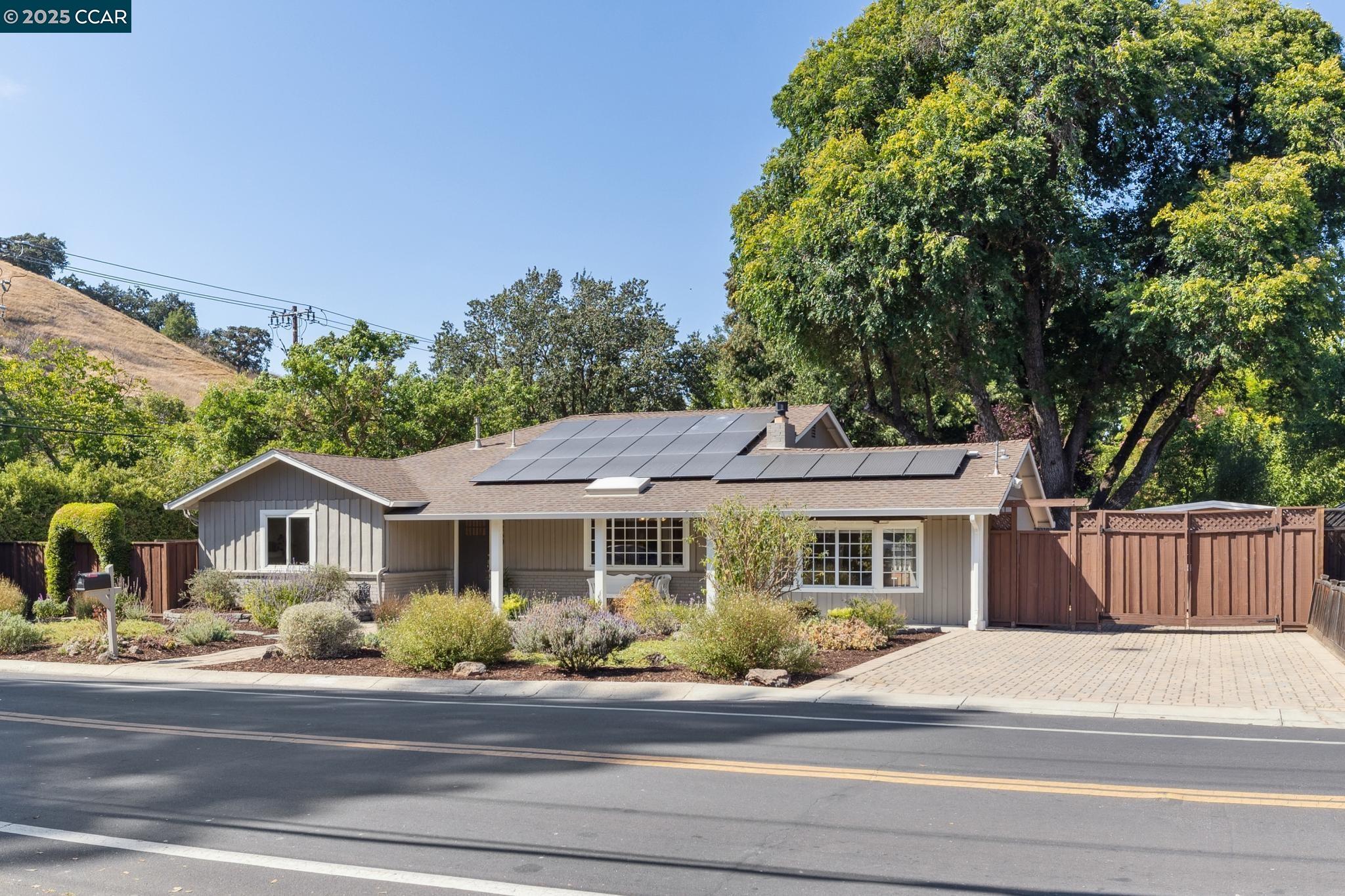 Detail Gallery Image 51 of 51 For 3260 Rohrer Drive, Lafayette,  CA 94549-5640 - 3 Beds | 2 Baths