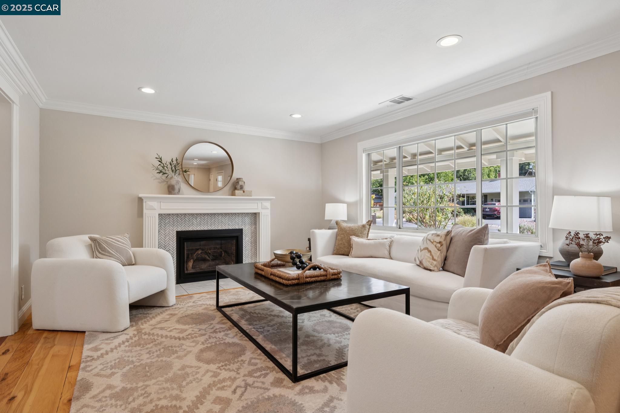 Detail Gallery Image 7 of 51 For 3260 Rohrer Drive, Lafayette,  CA 94549-5640 - 3 Beds | 2 Baths