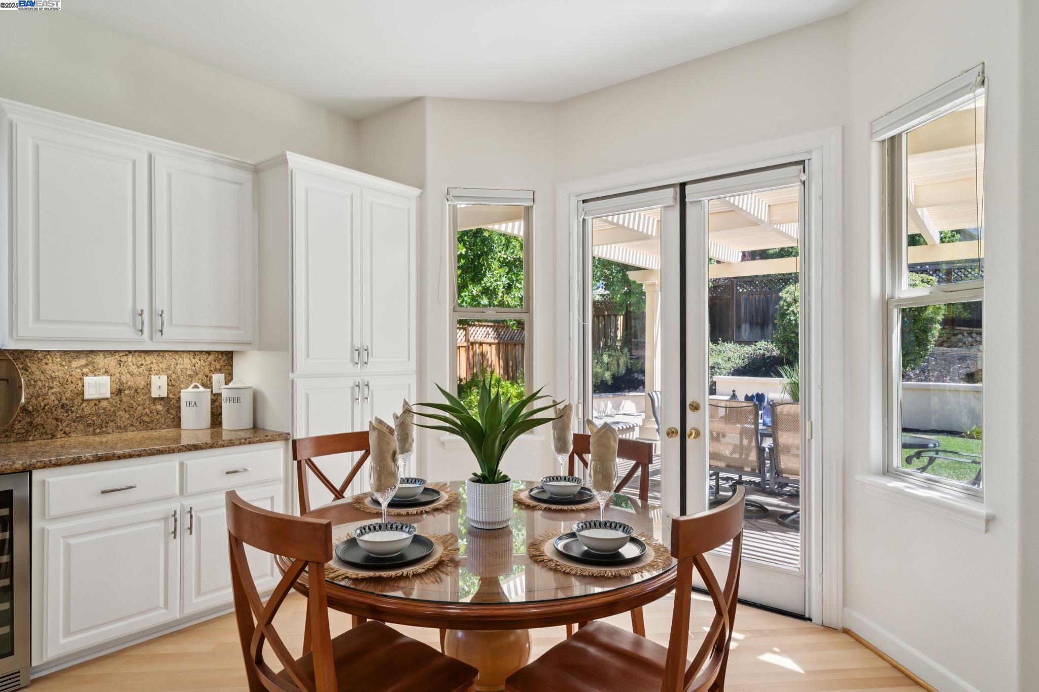 Detail Gallery Image 17 of 37 For 2147 Pomezia Ct, Pleasanton,  CA 94566 - 4 Beds | 3 Baths