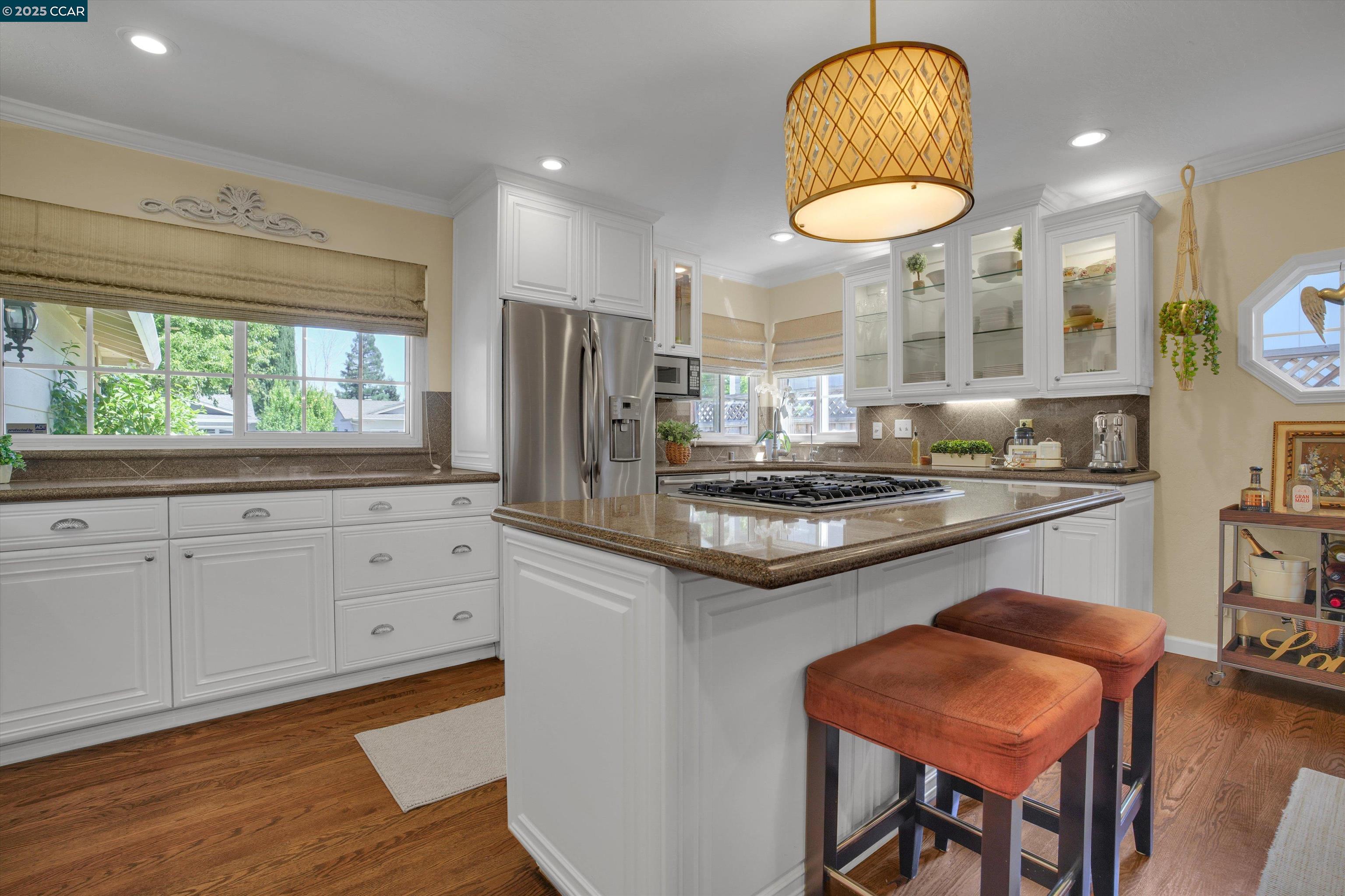 Detail Gallery Image 9 of 49 For 4504 Muirwood Drive, Pleasanton,  CA 94588 - 4 Beds | 2 Baths