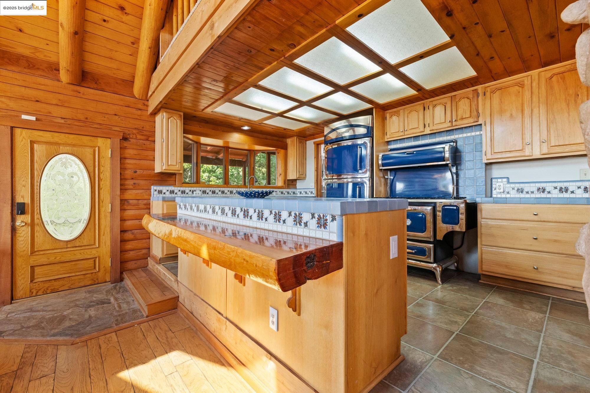 Detail Gallery Image 13 of 60 For 14799 Big Hill Road, Sonora,  CA 95370 - 3 Beds | 2 Baths
