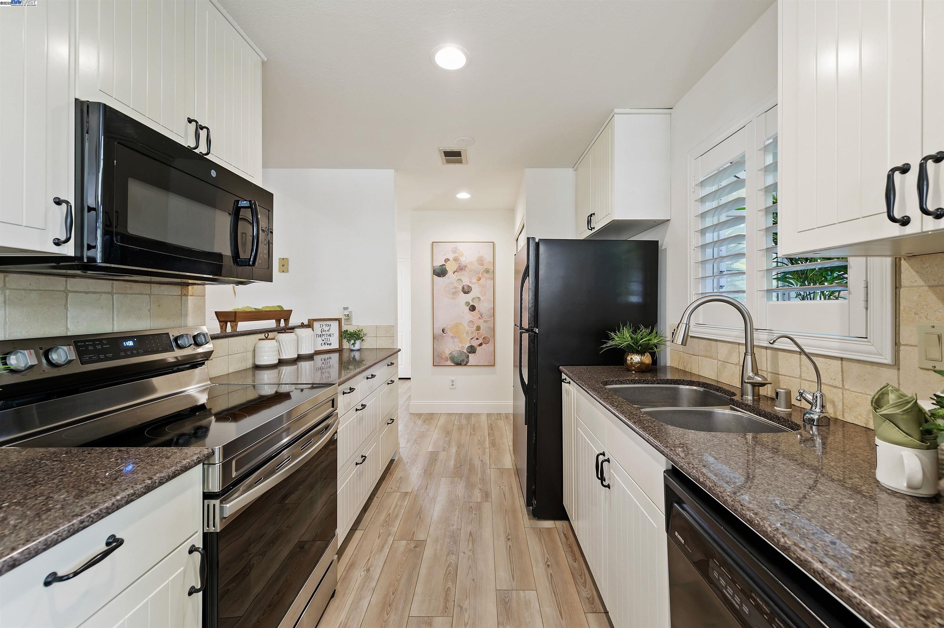 Photo #13: 41109932 Listing: Photo #13
