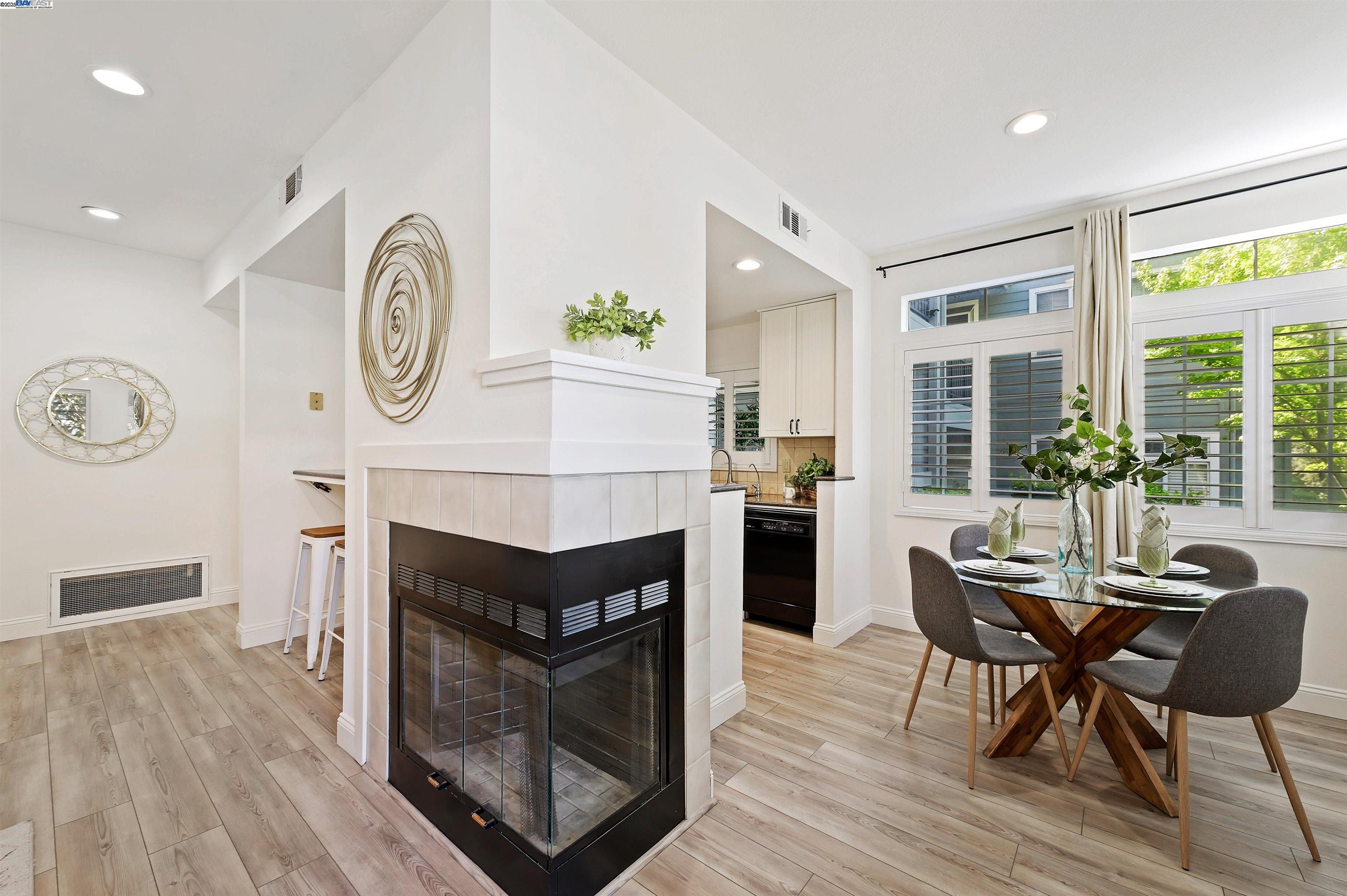 Photo #10: 41109932 Listing: Photo #10