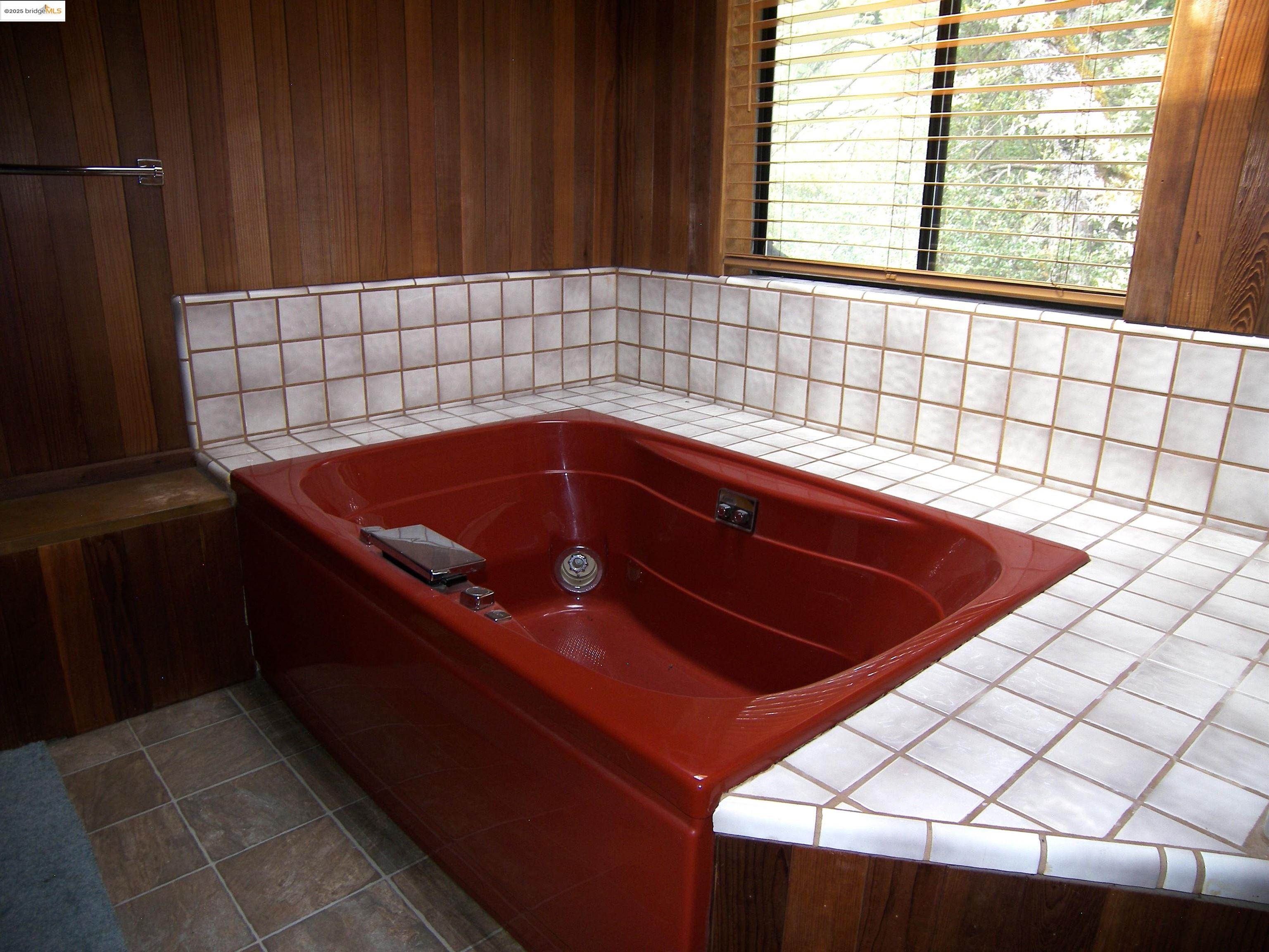 Detail Gallery Image 27 of 58 For 19195 Ferretti Rd., Groveland,  CA 95321 - 3 Beds | 3 Baths