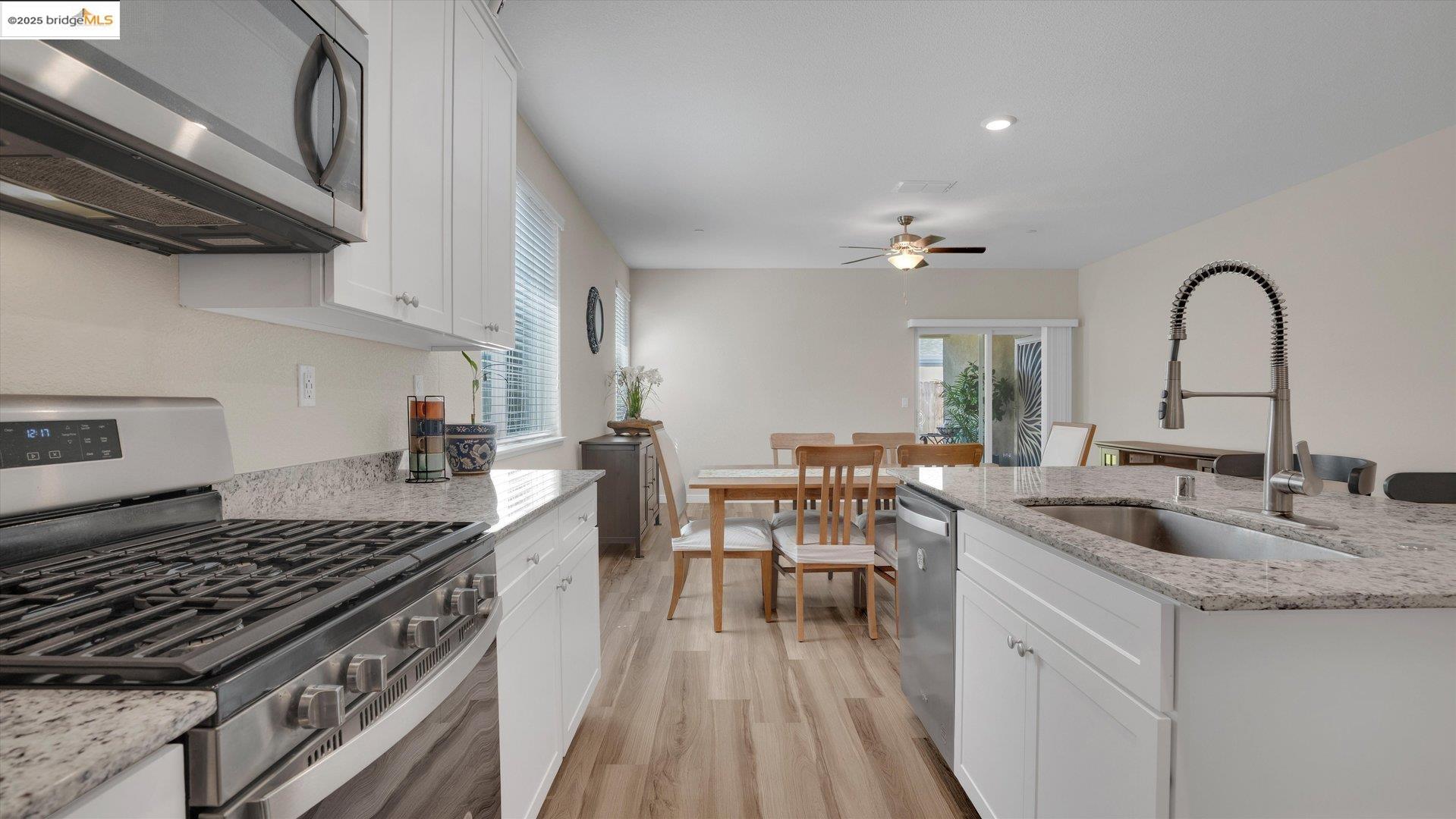 Detail Gallery Image 12 of 37 For 2071 Revival Ln, Rio Vista,  CA 94571 - 2 Beds | 2 Baths