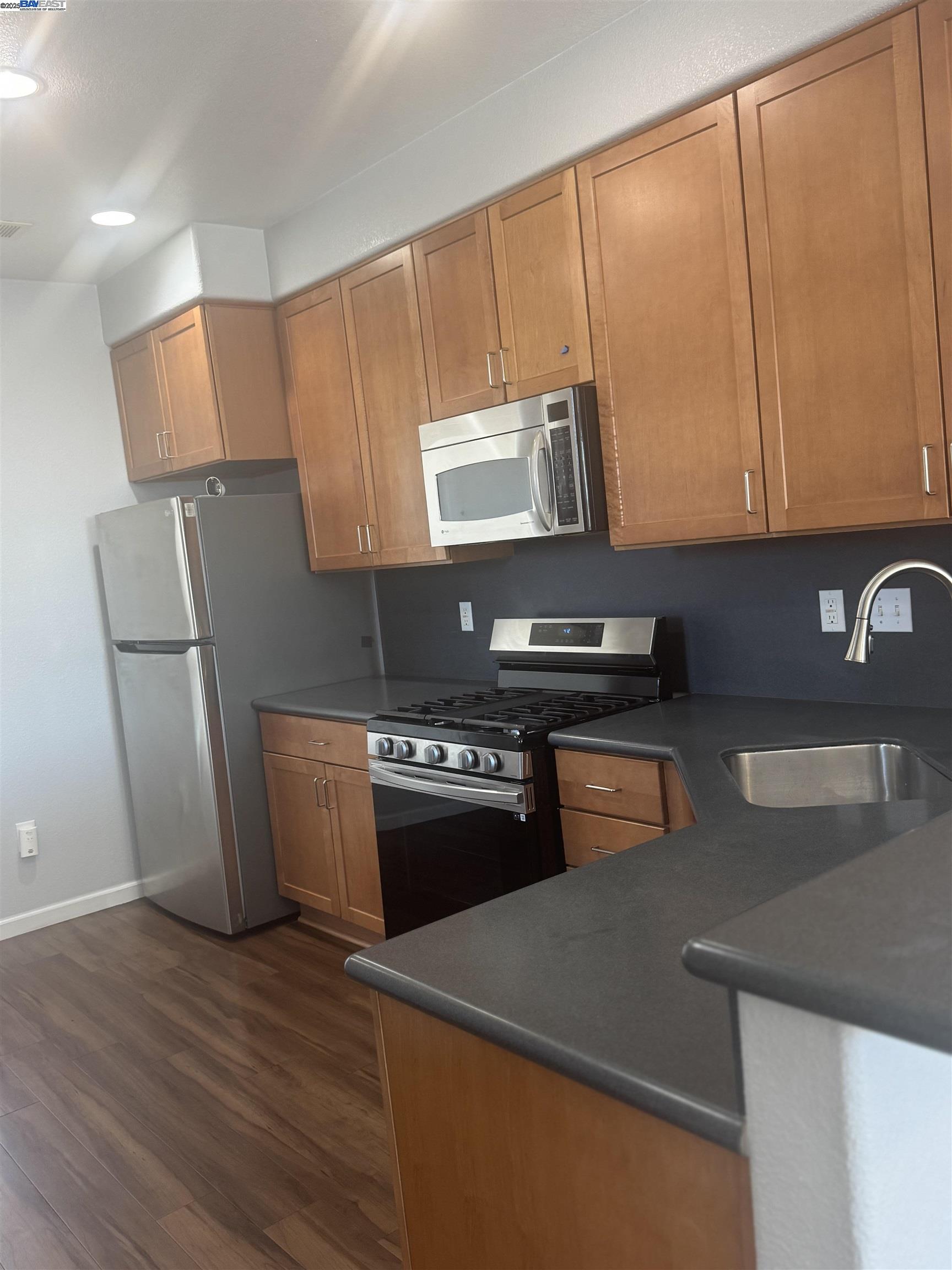 Photo #11: 41109937 Listing: Photo #11
