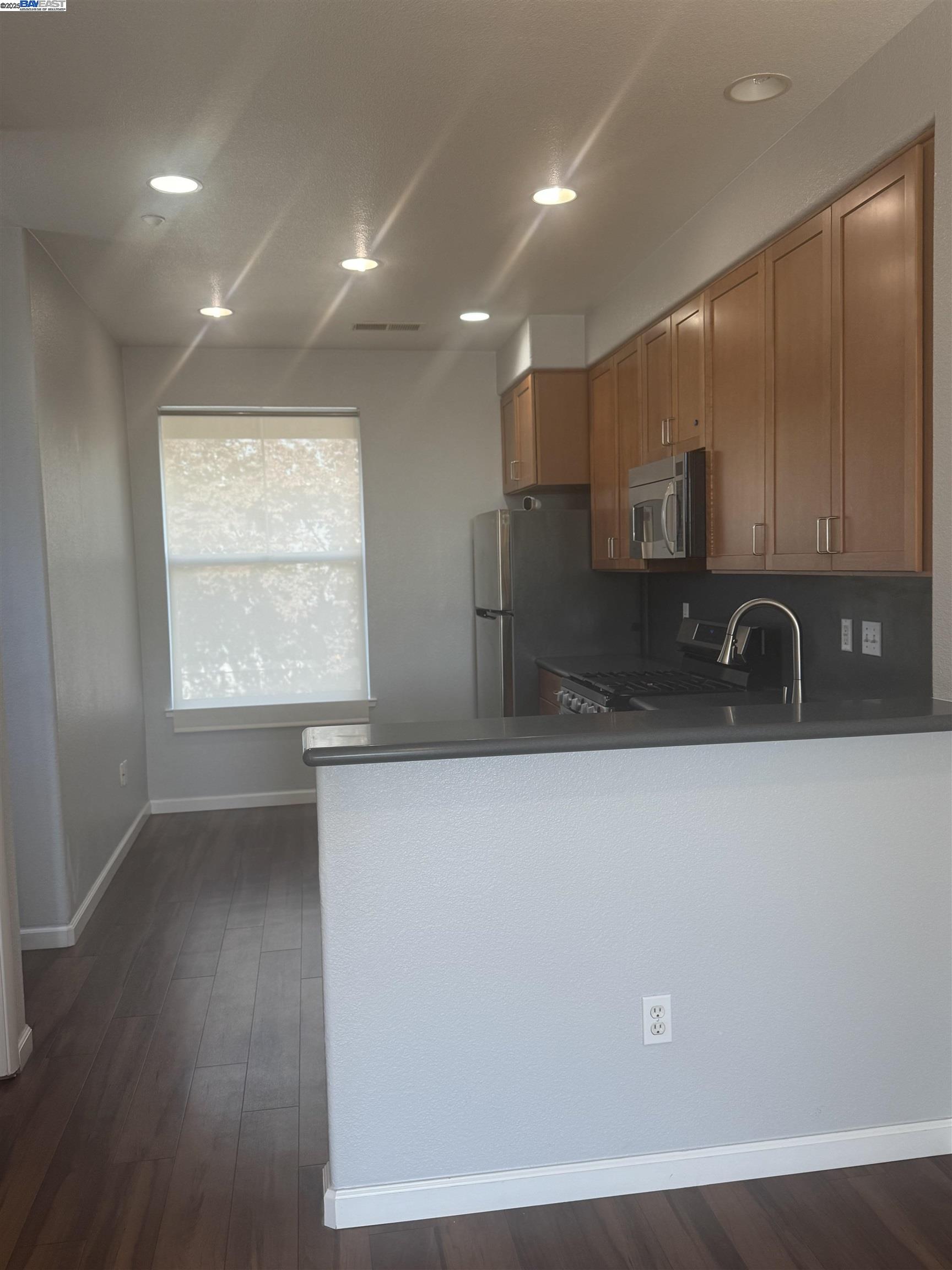 Photo #10: 41109937 Listing: Photo #10