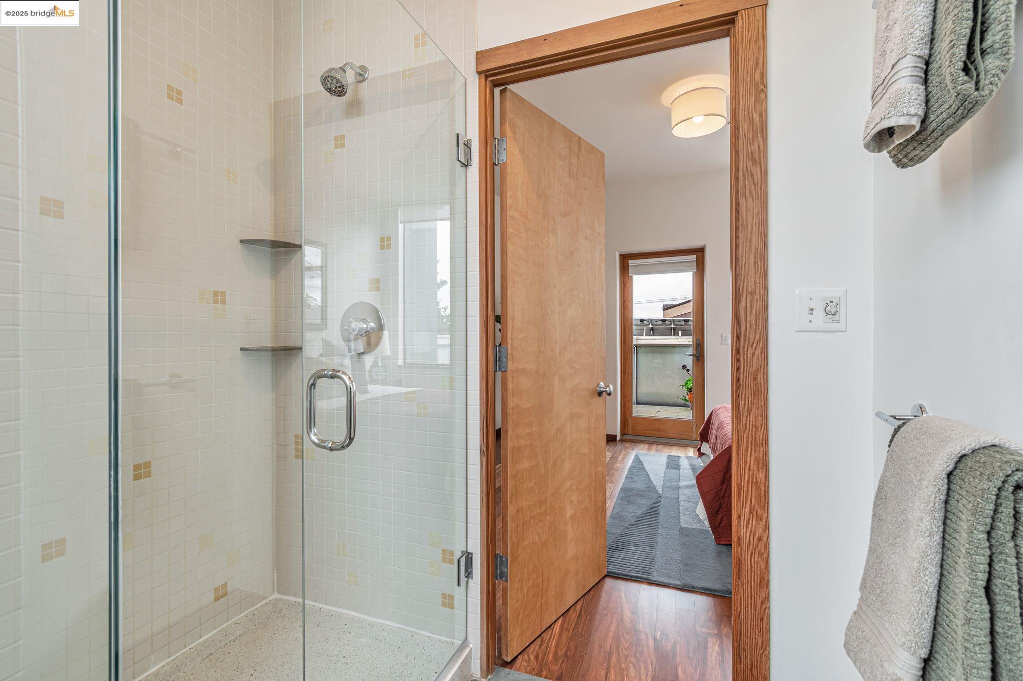 Photo #9: 41109940 Listing: Photo #9