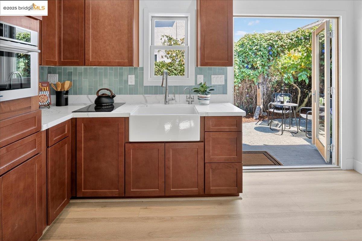 Detail Gallery Image 4 of 42 For 1522 Harmon Street, Berkeley,  CA 94703 - – Beds | – Baths
